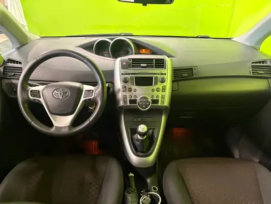 car-thumbnail