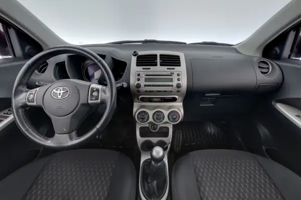 car-thumbnail