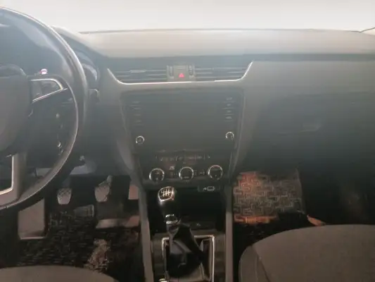 car-thumbnail