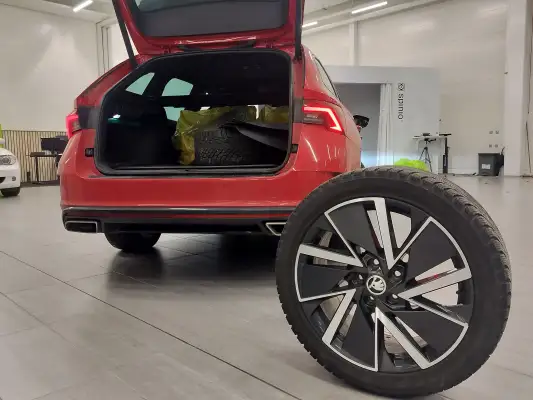 car-thumbnail