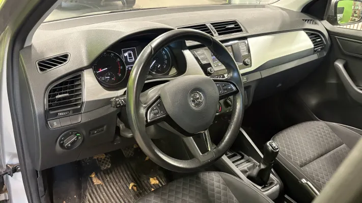 car-thumbnail