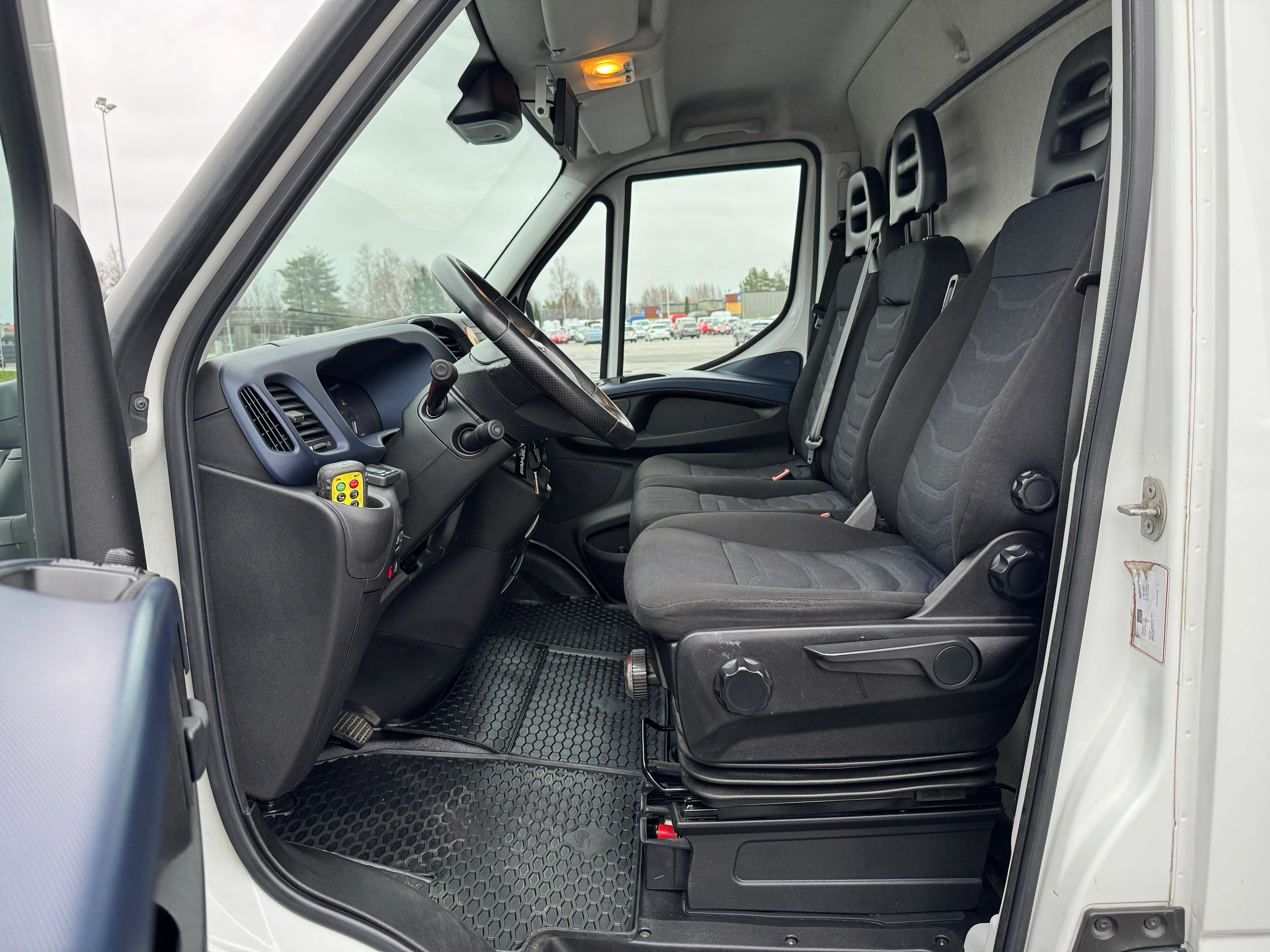 Iveco Daily 50C18 3.0L 2018, kuva 7/17