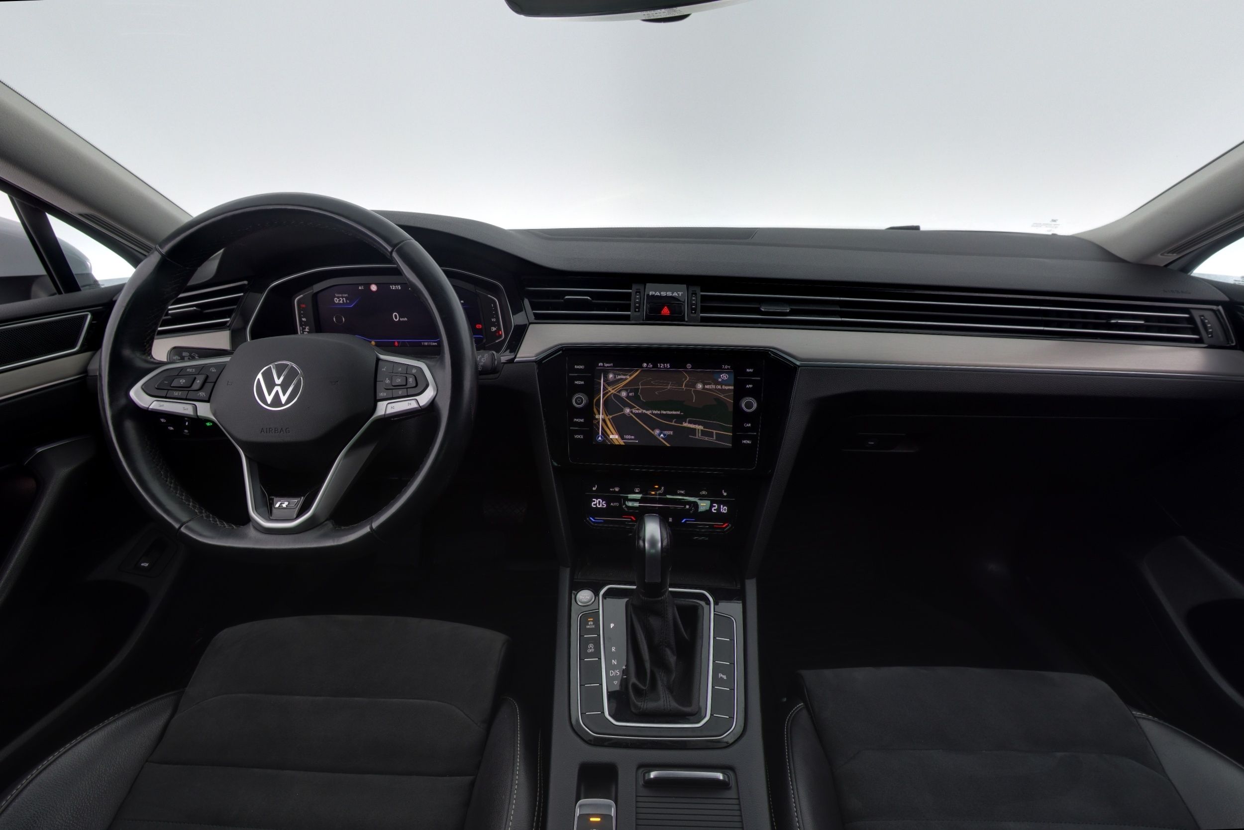 Volkswagen Passat 2022, kuva 7/31