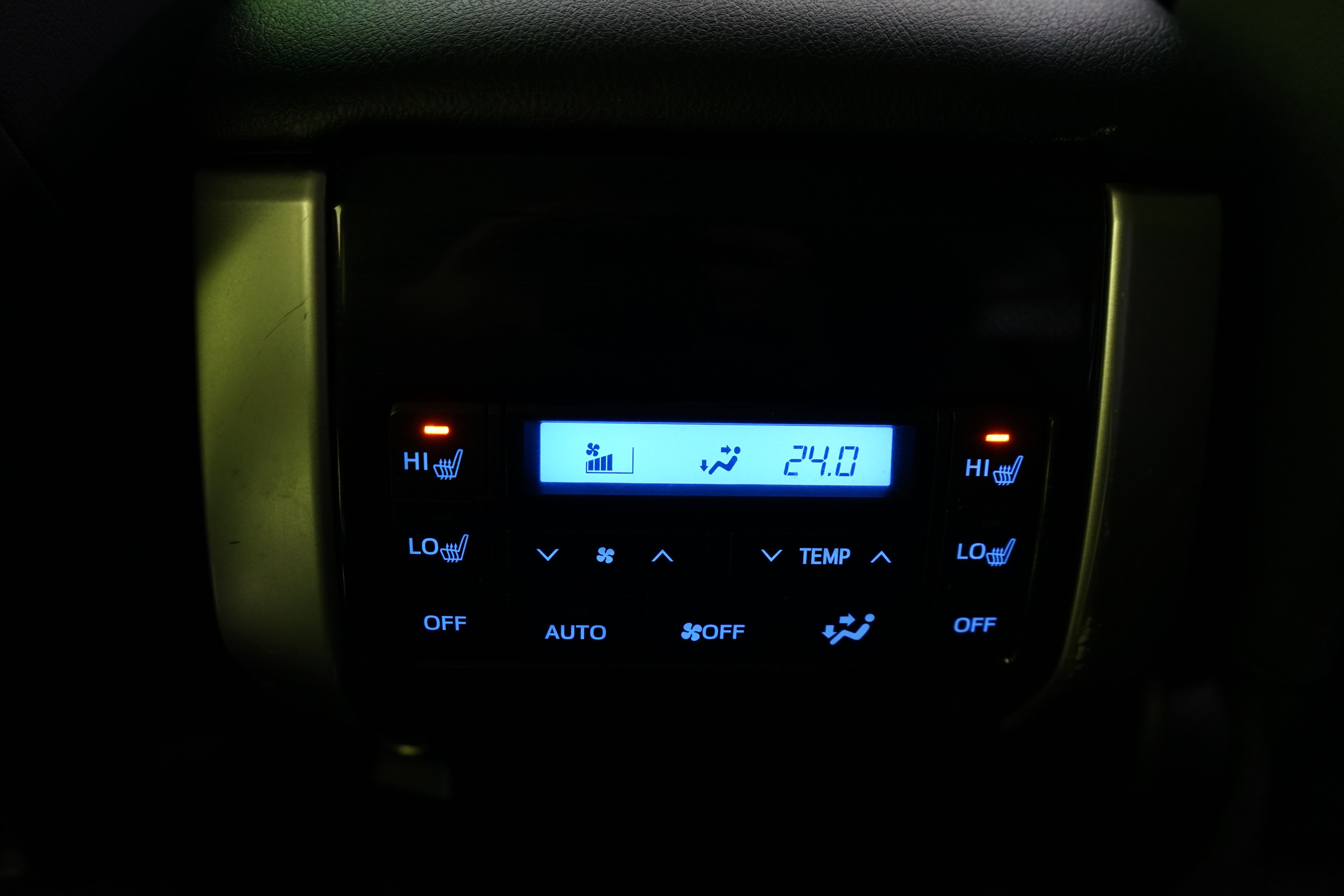 Toyota Land Cruiser 2018, kuva 7/29