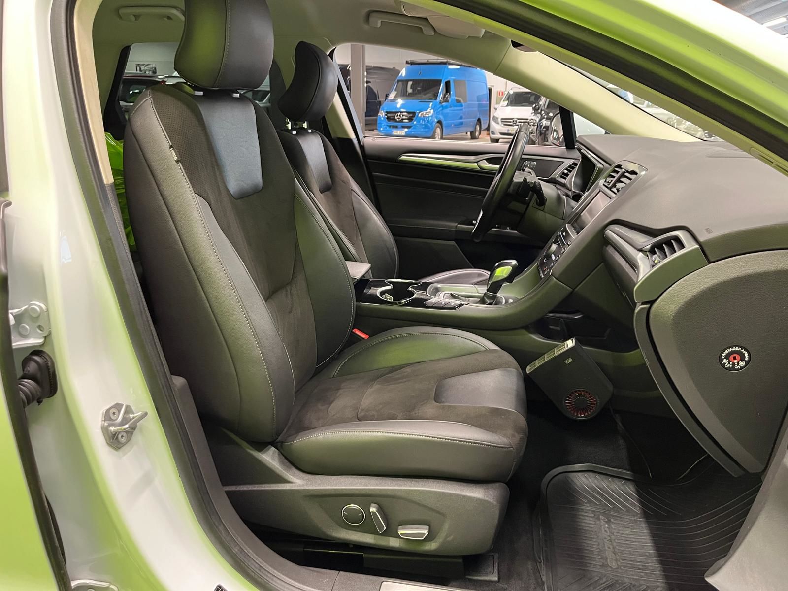Ford Mondeo 2015, photo 7/20