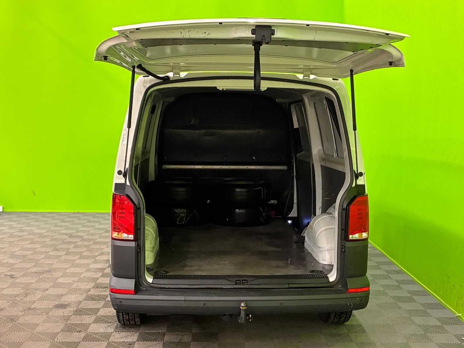 Volkswagen Transporter 2021, kuva 7/16