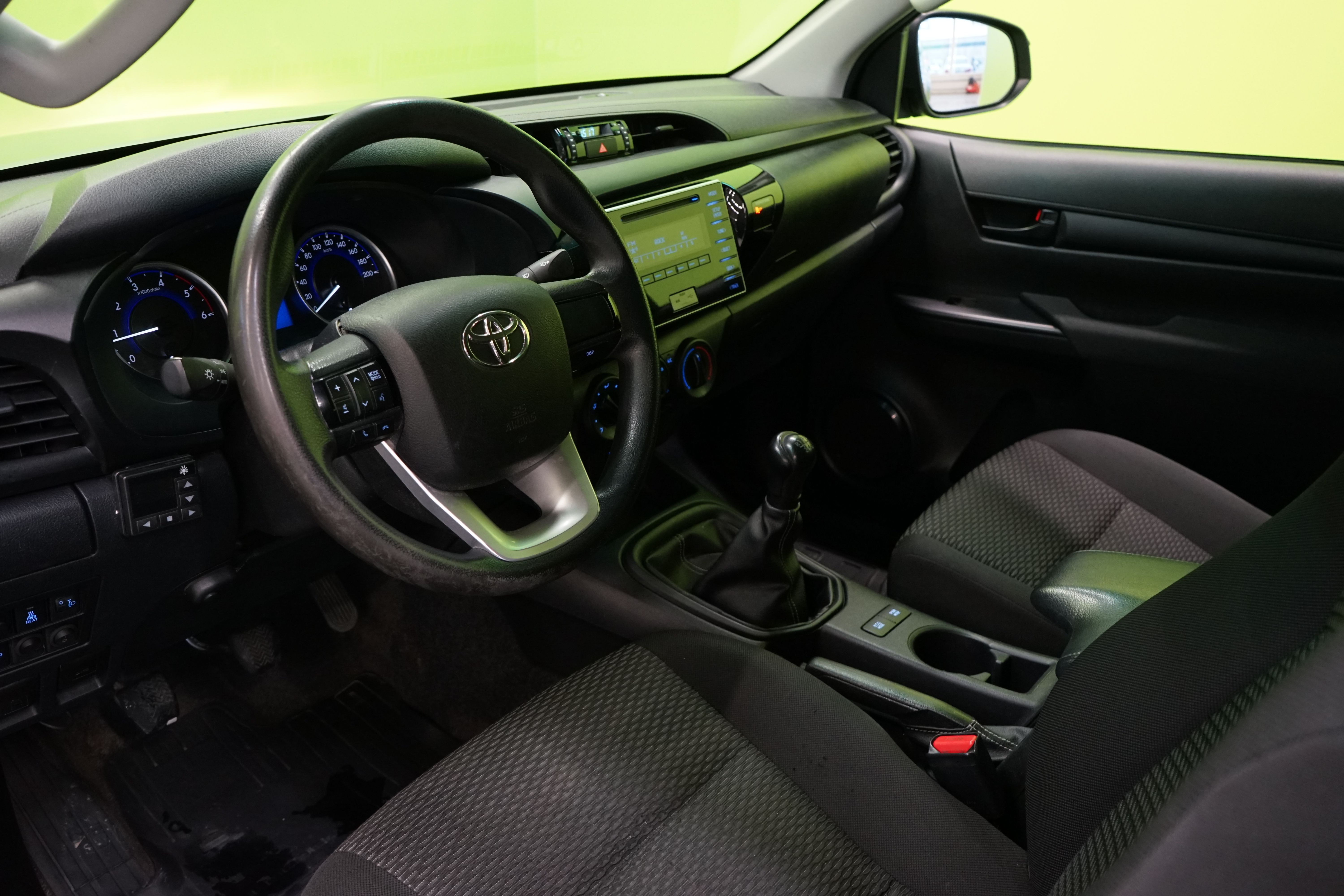 Toyota Hilux 2018, kuva 6/16