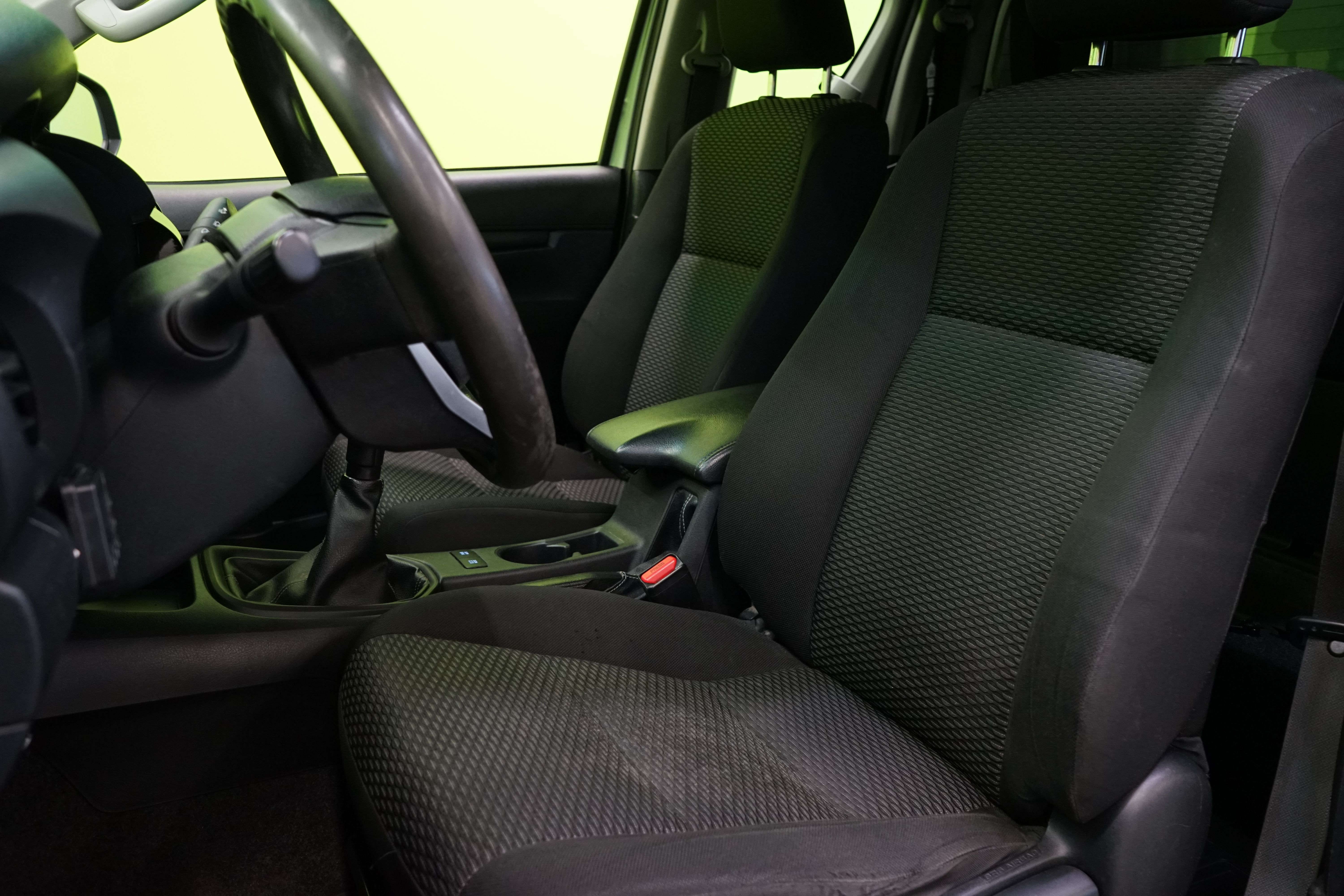 Toyota Hilux 2018, kuva 7/16