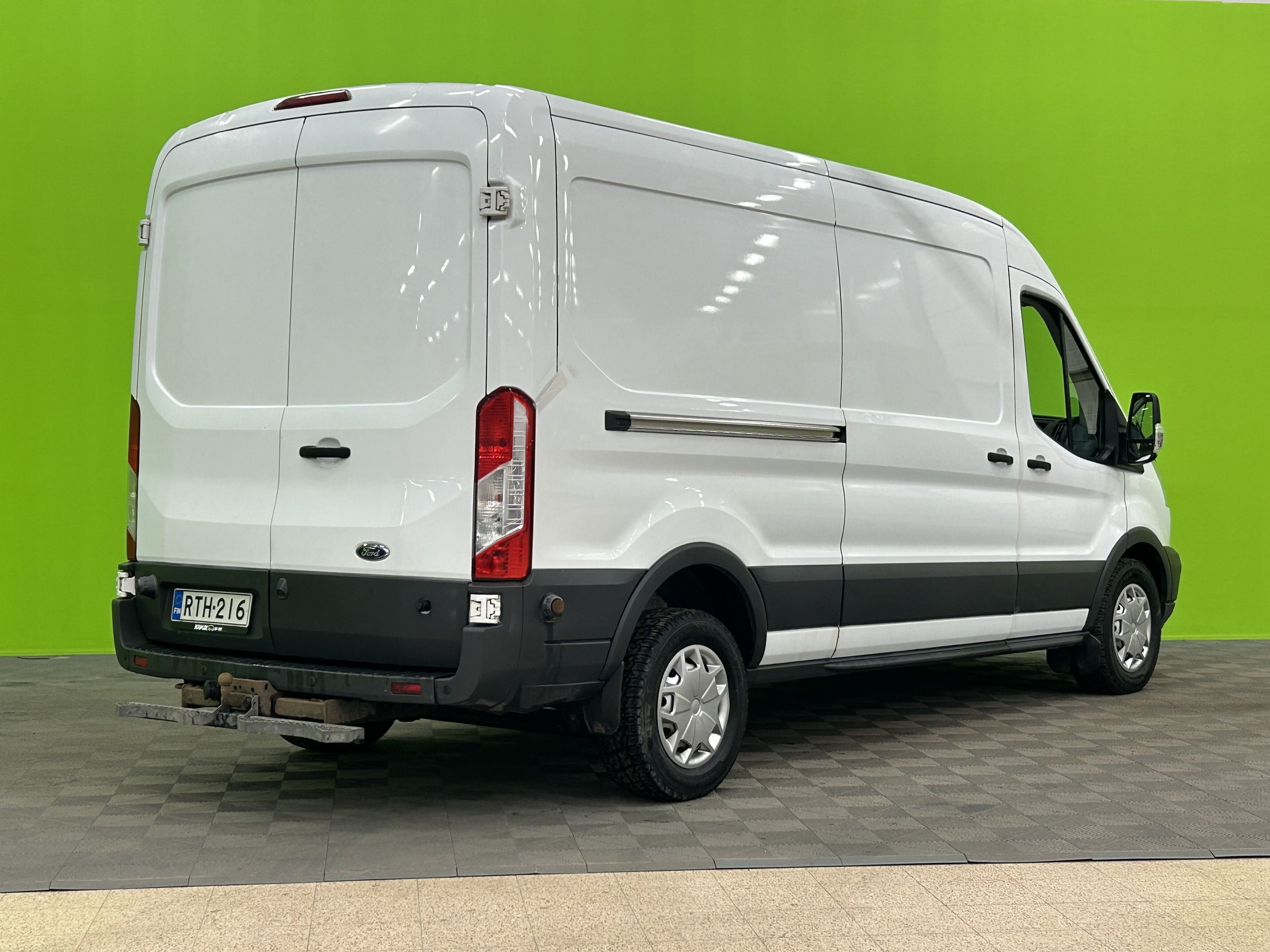 Ford Transit 2018, kuva 2/19
