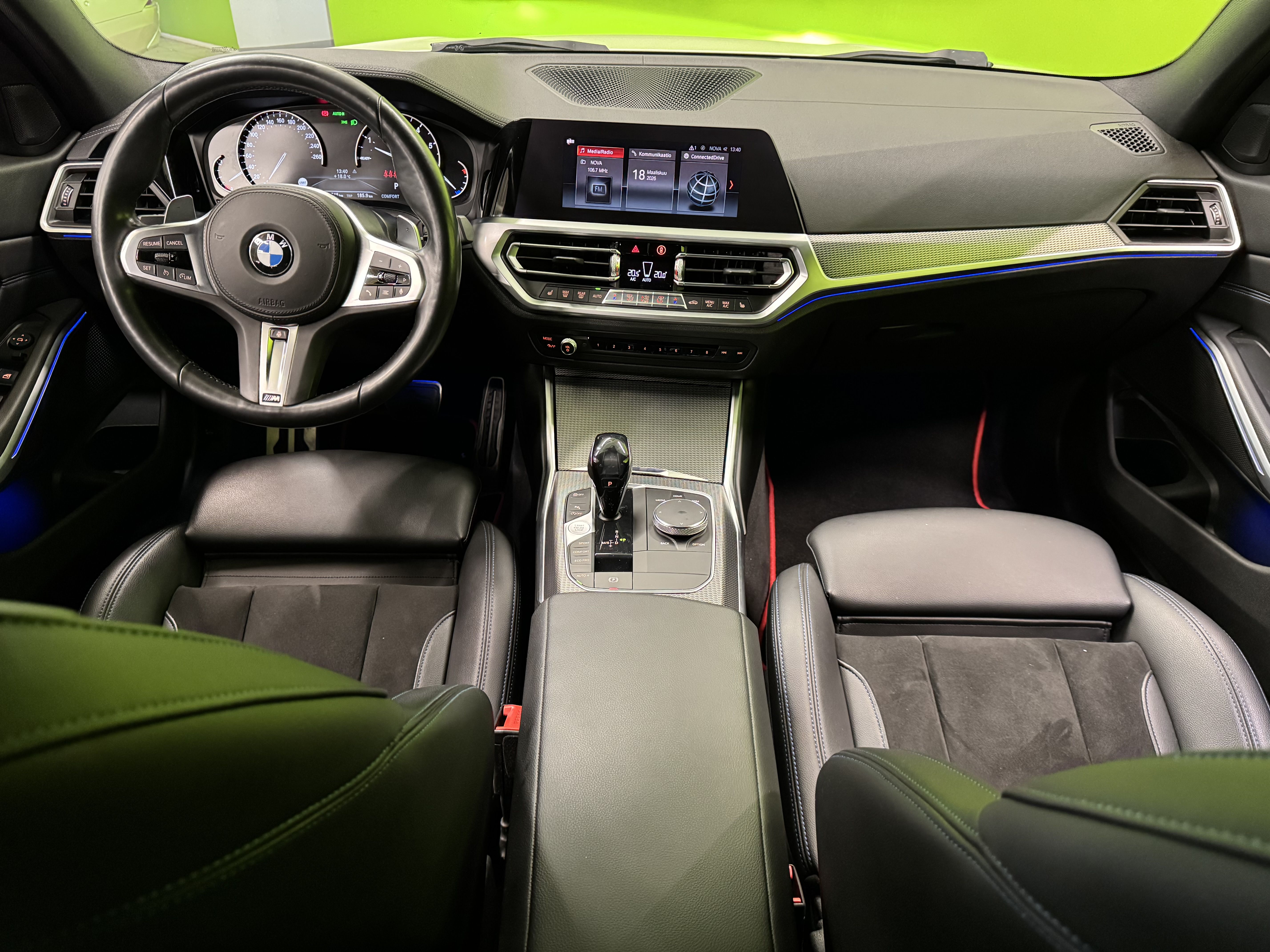 BMW 330 2020, kuva 7/25