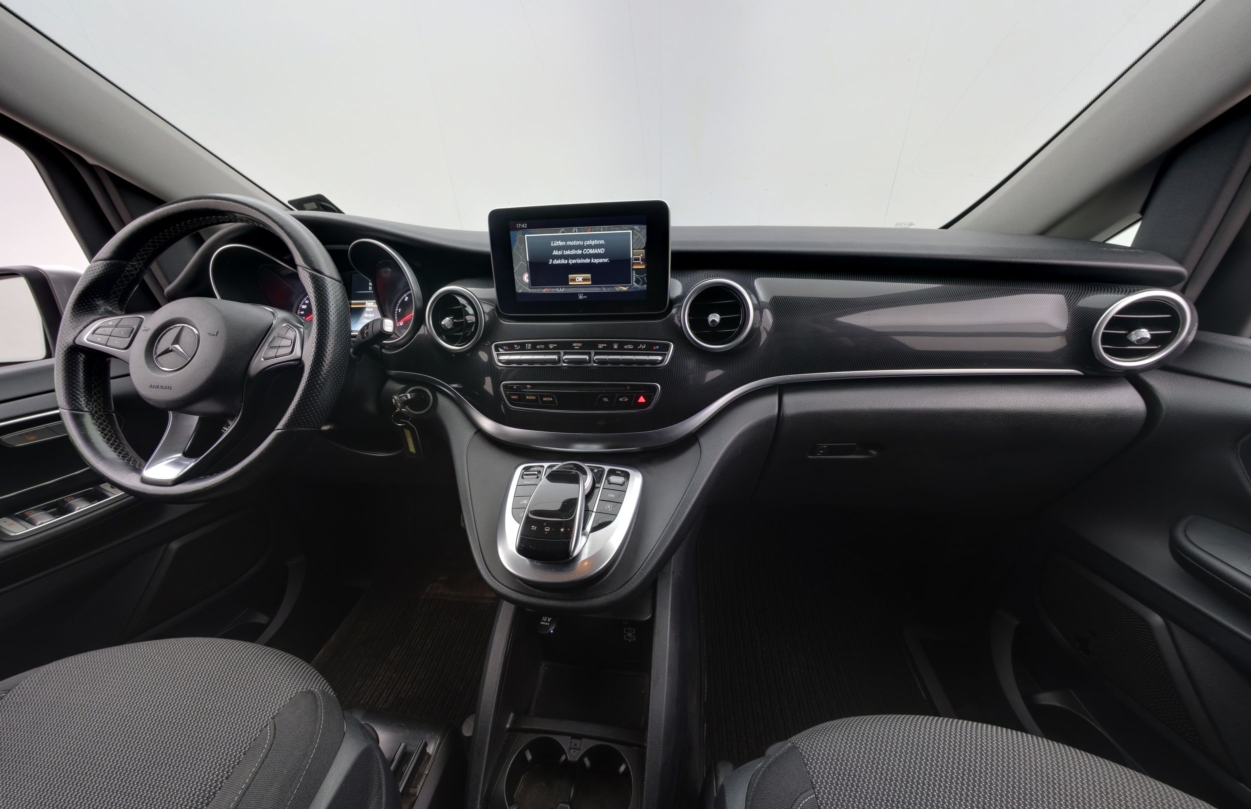 Mercedes-Benz V 2015, kuva 7/18