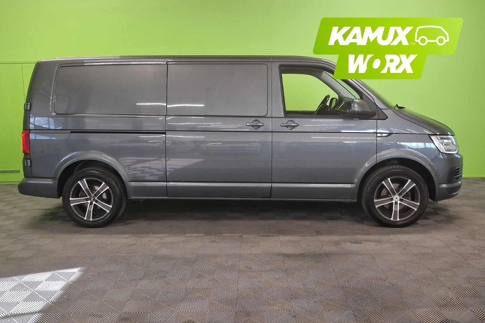 Volkswagen Transporter 2015, kuva 2/13