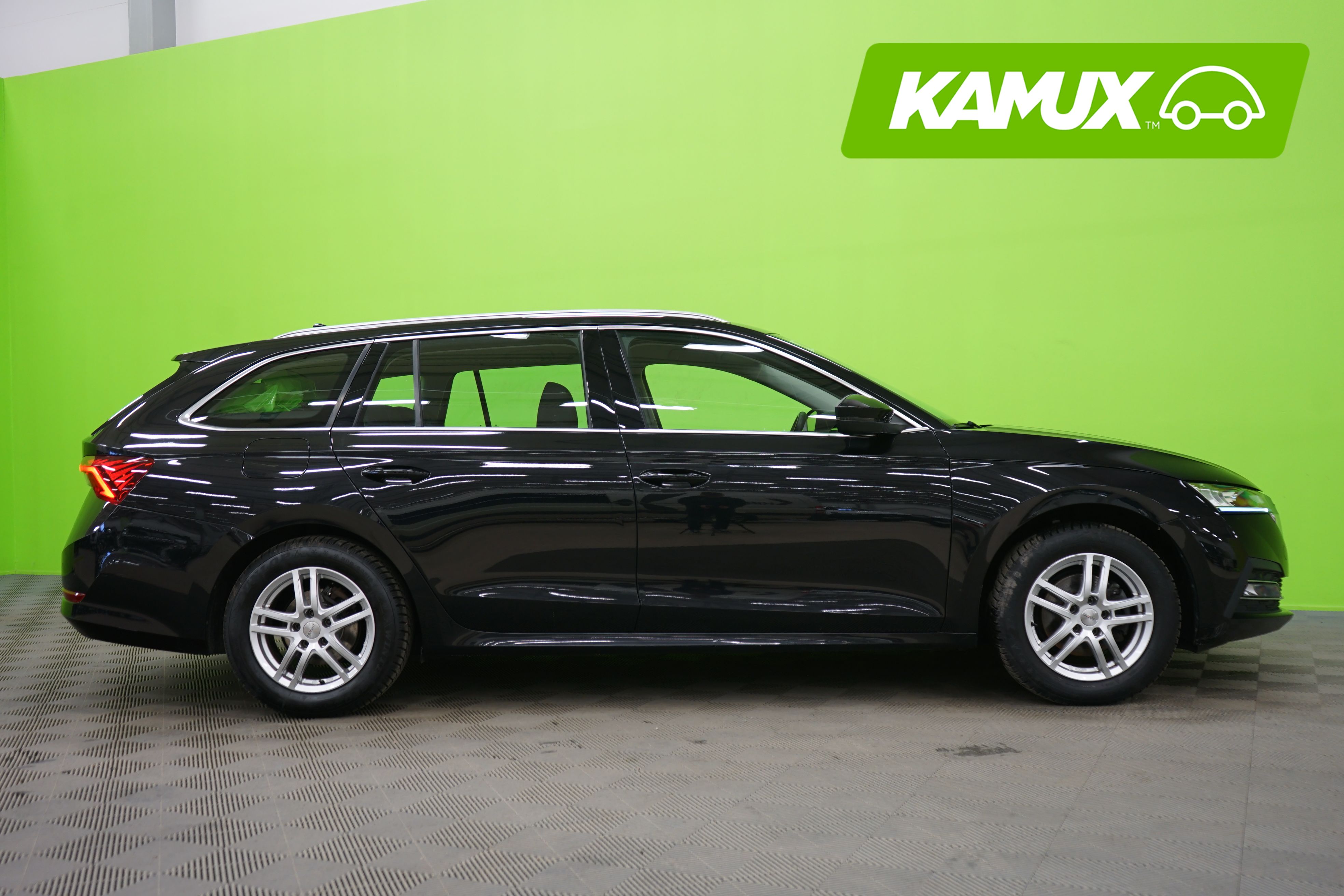 Skoda Octavia 2021, kuva 2/24