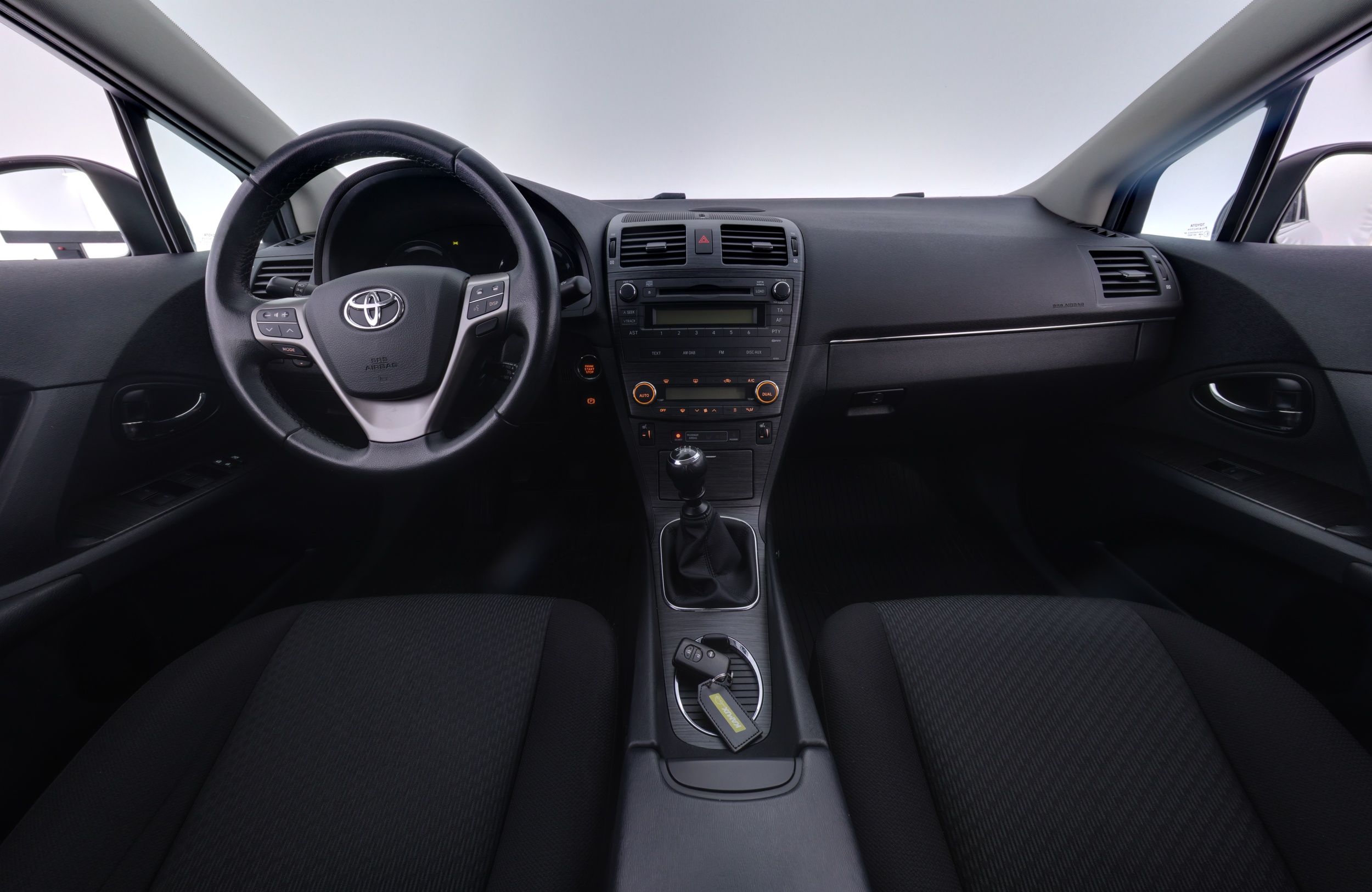 Toyota Avensis 2010, kuva 7/22