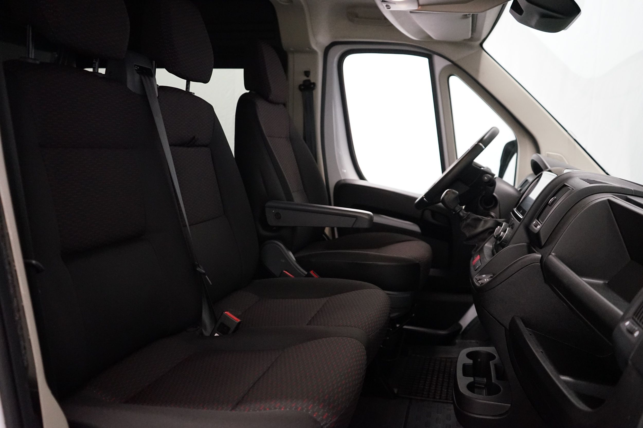 Peugeot Boxer 2023, kuva 7/17