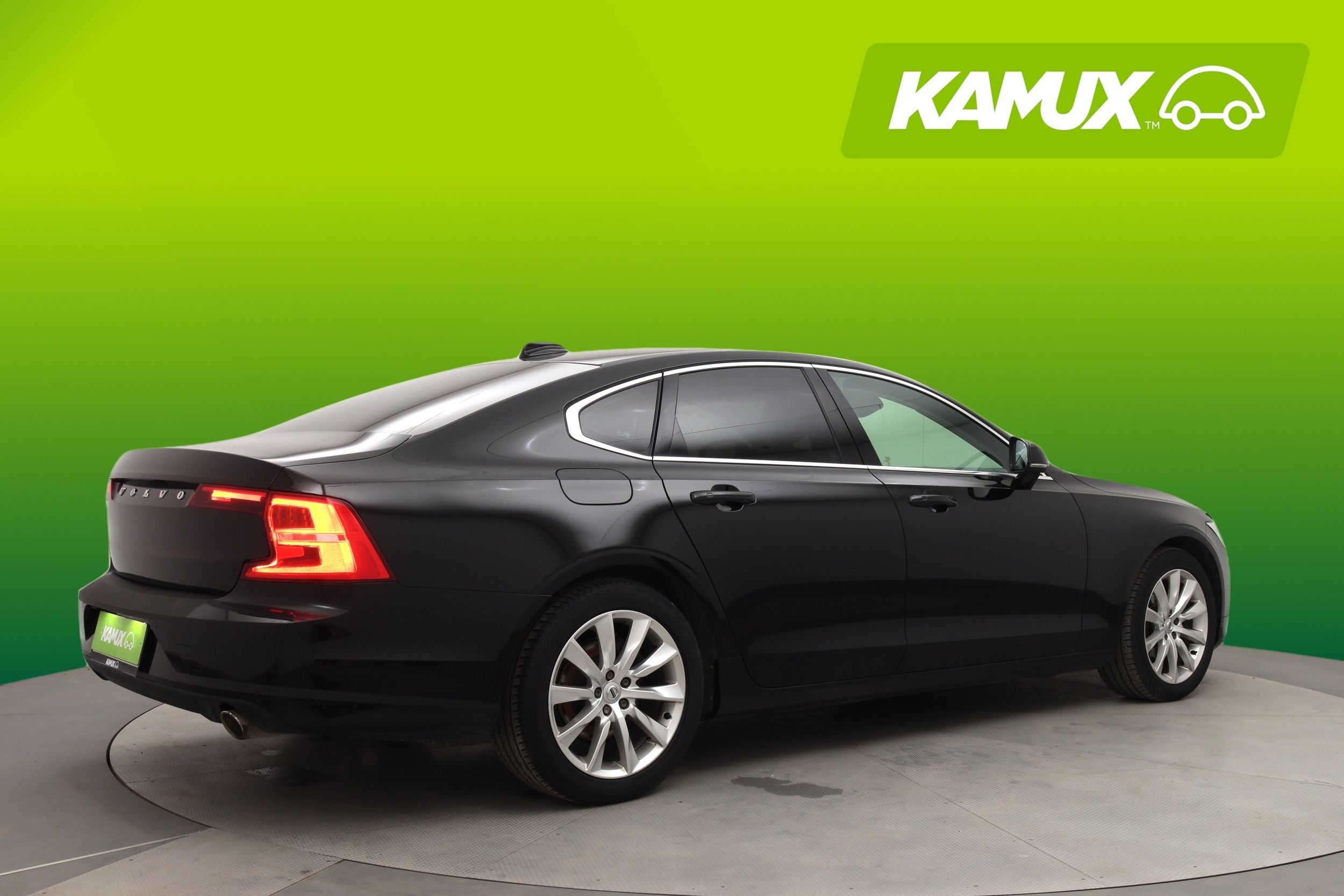Volvo S90 D3 Momentum aut 2018, kuva 2/29