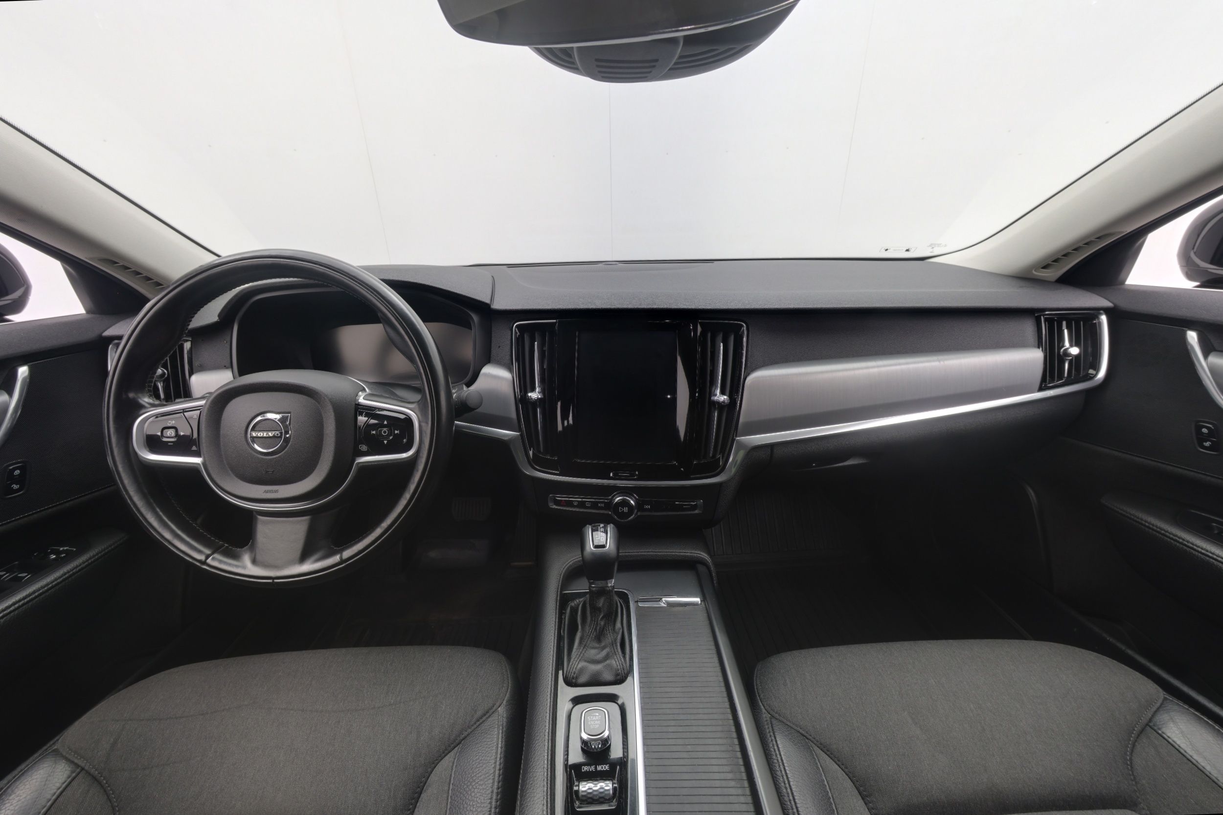Volvo S90 D3 Momentum aut 2018, kuva 7/29