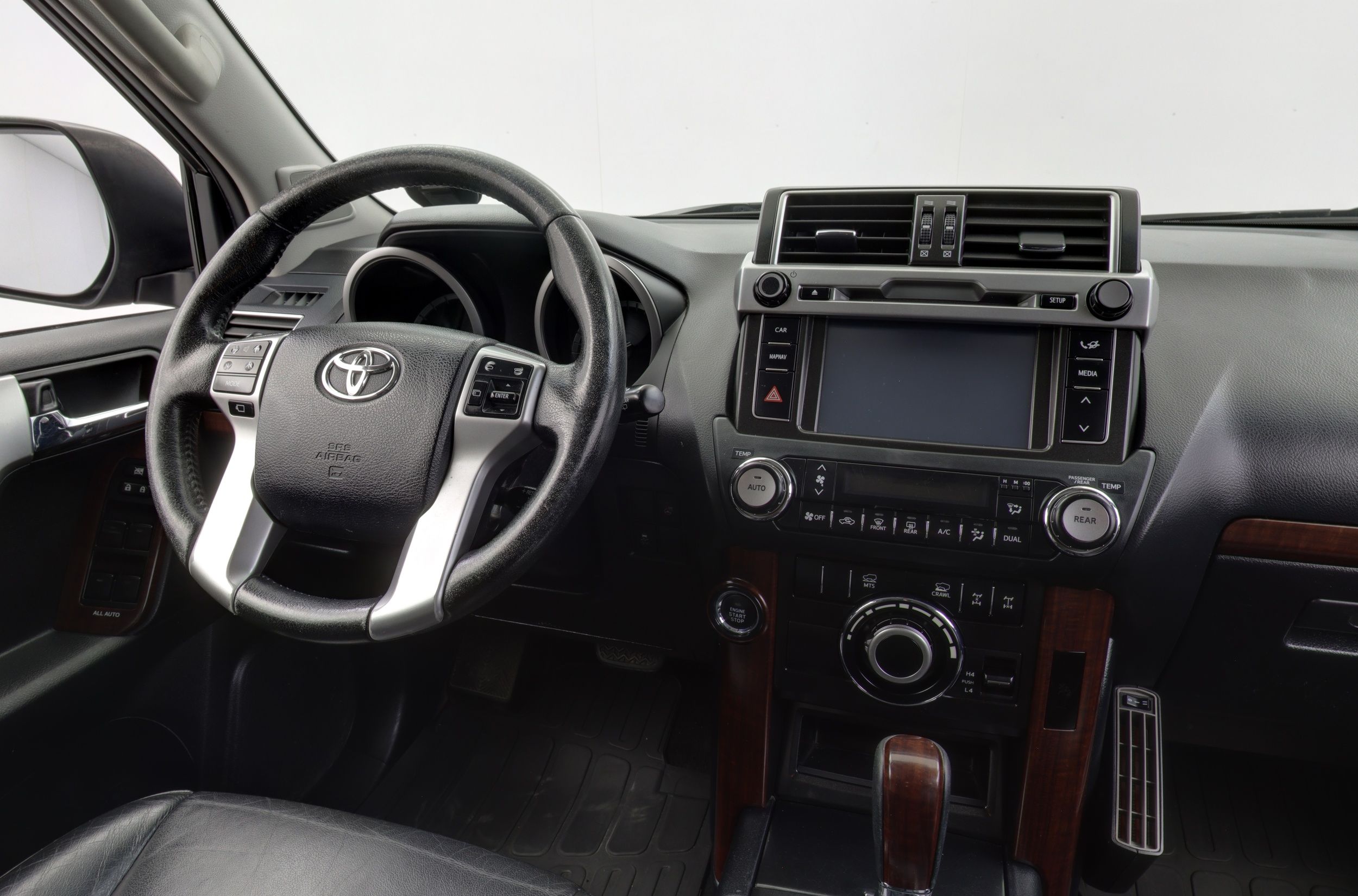 Toyota Land Cruiser 2013, kuva 7/39