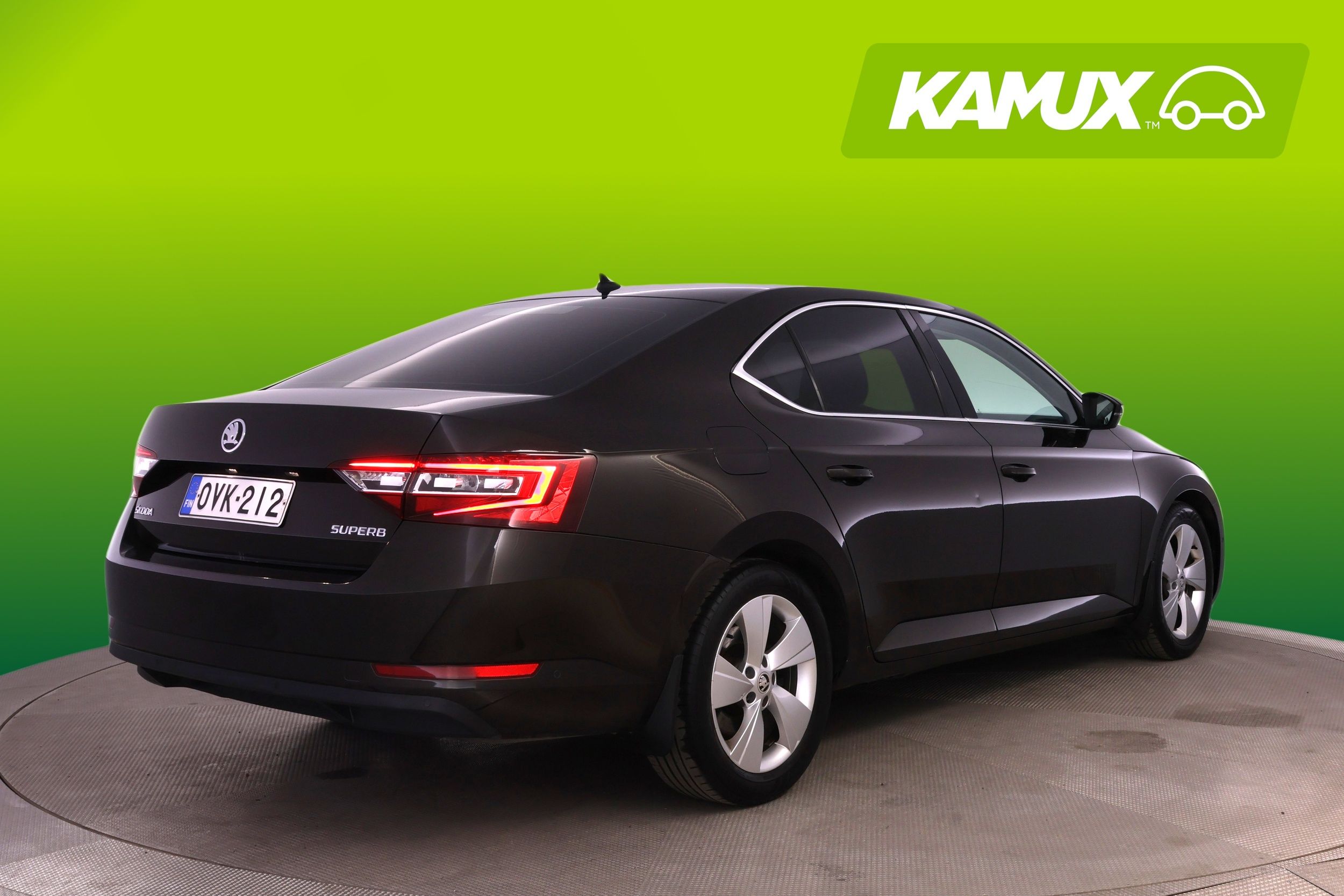 Skoda Superb 2016, kuva 3/31