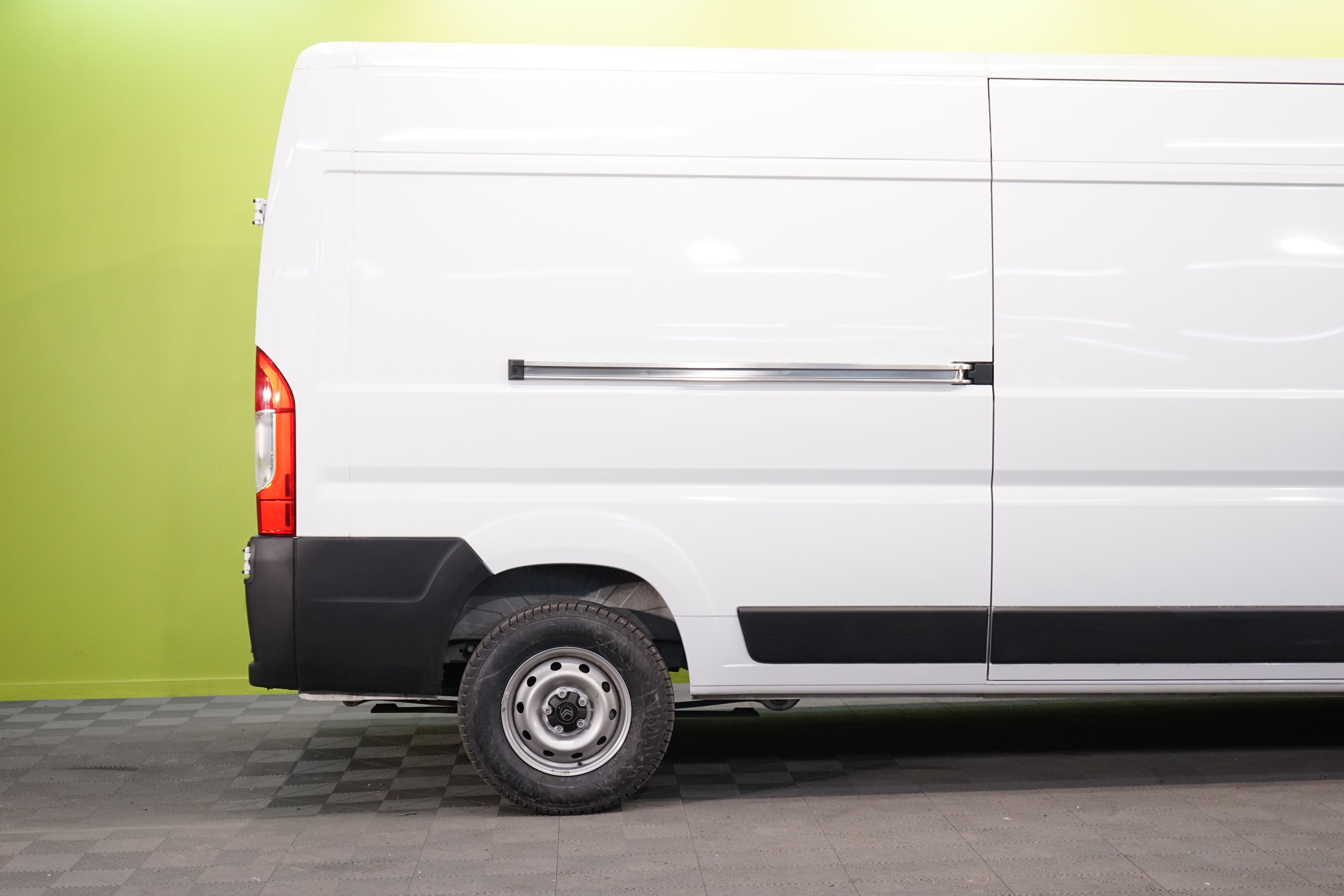 Citroen Jumper BlueHDi 140 35 L3H2 2025, kuva 2/24