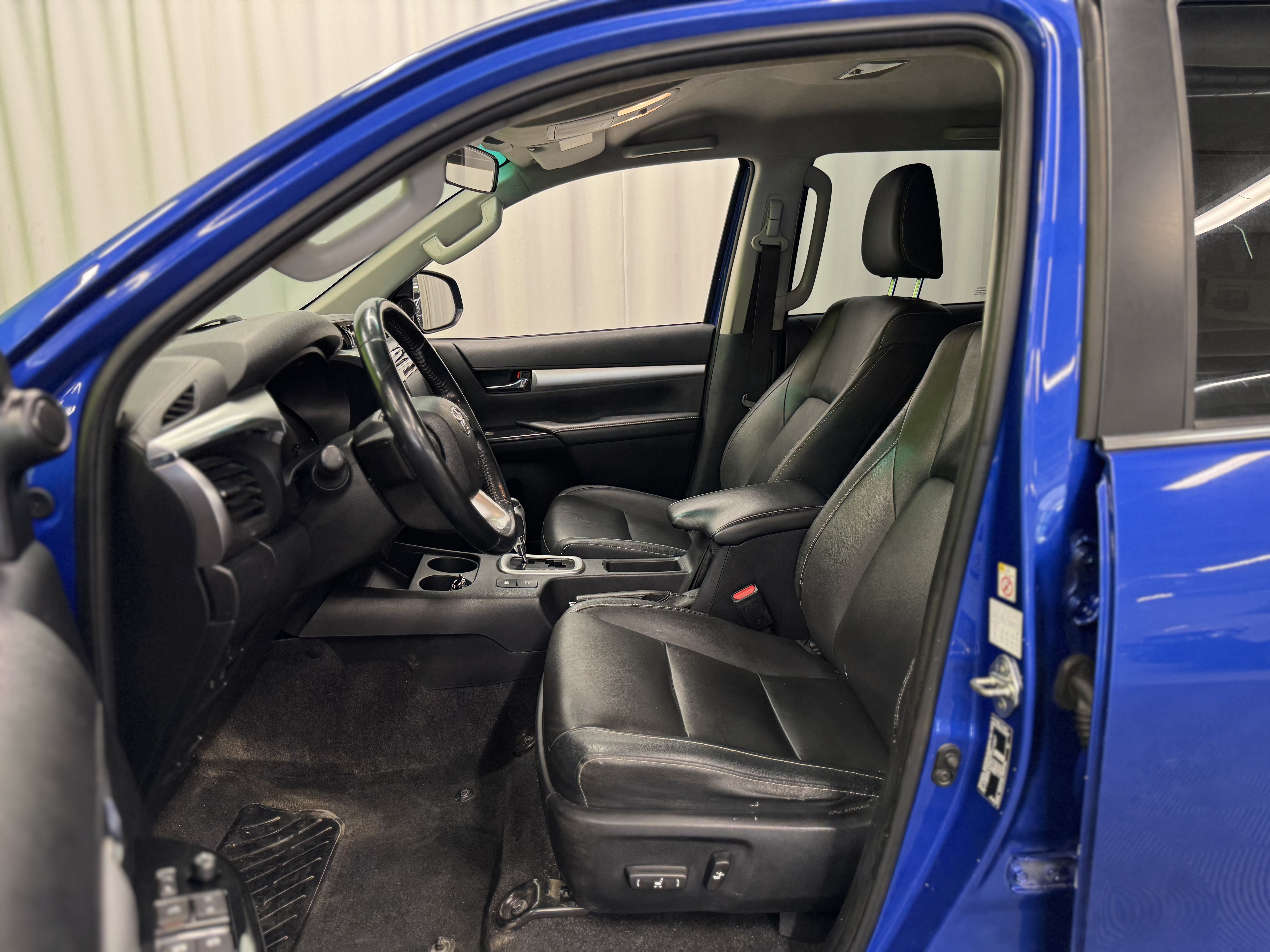 Toyota Hilux 2018, kuva 7/20