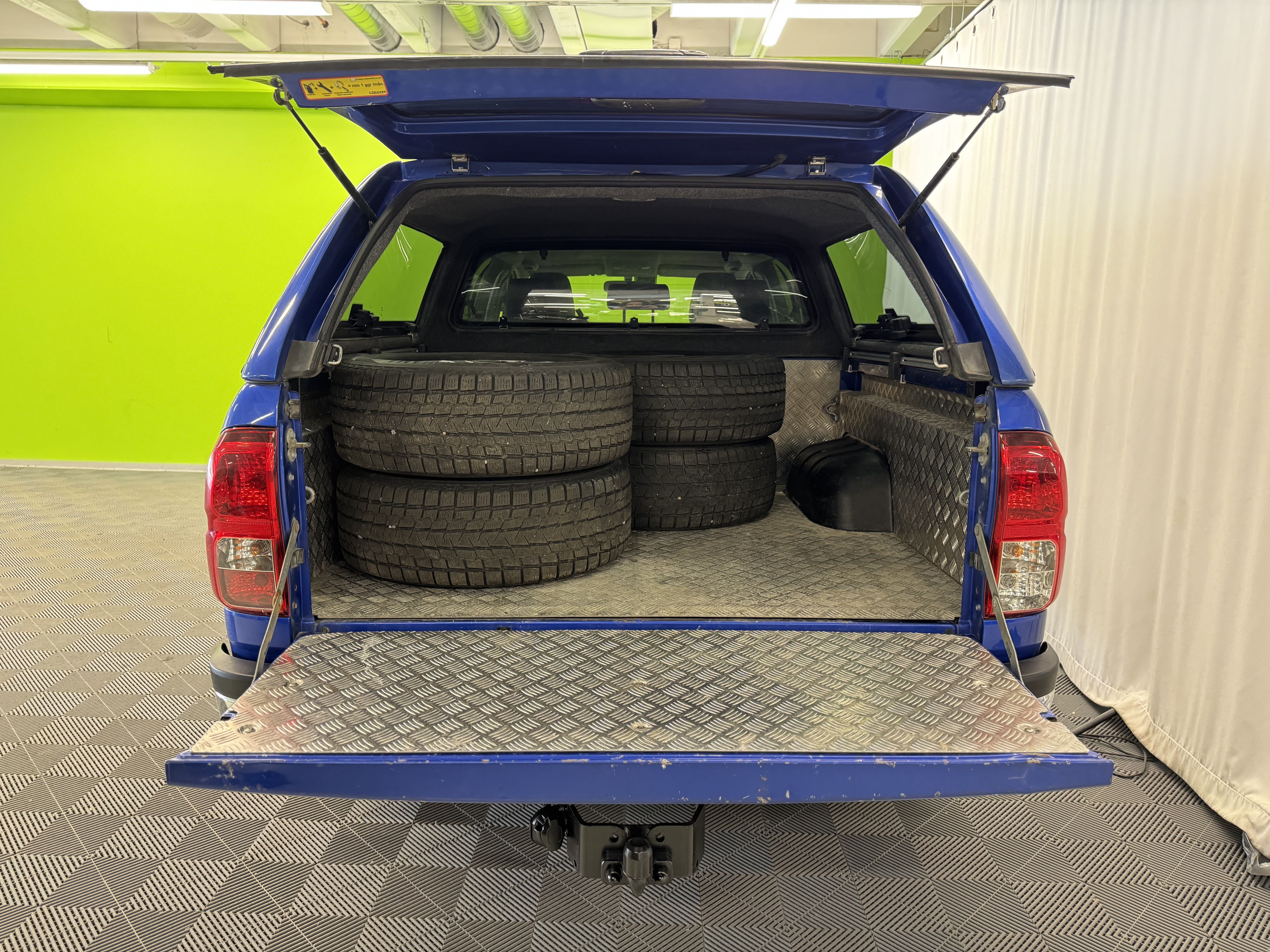 Toyota Hilux 2018, kuva 6/20