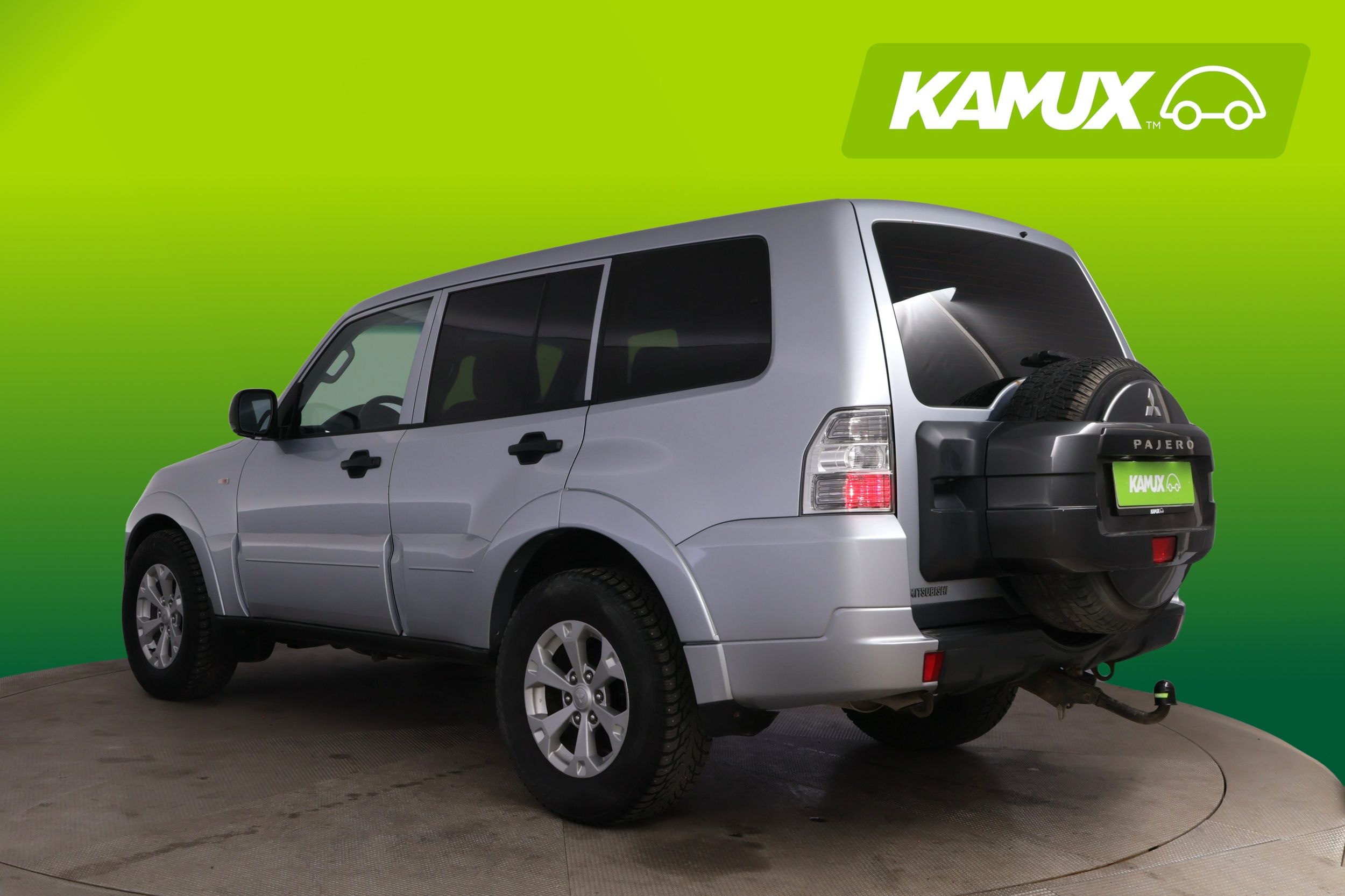 Mitsubishi Pajero 3,2 Di-D 2011, kuva 4/19
