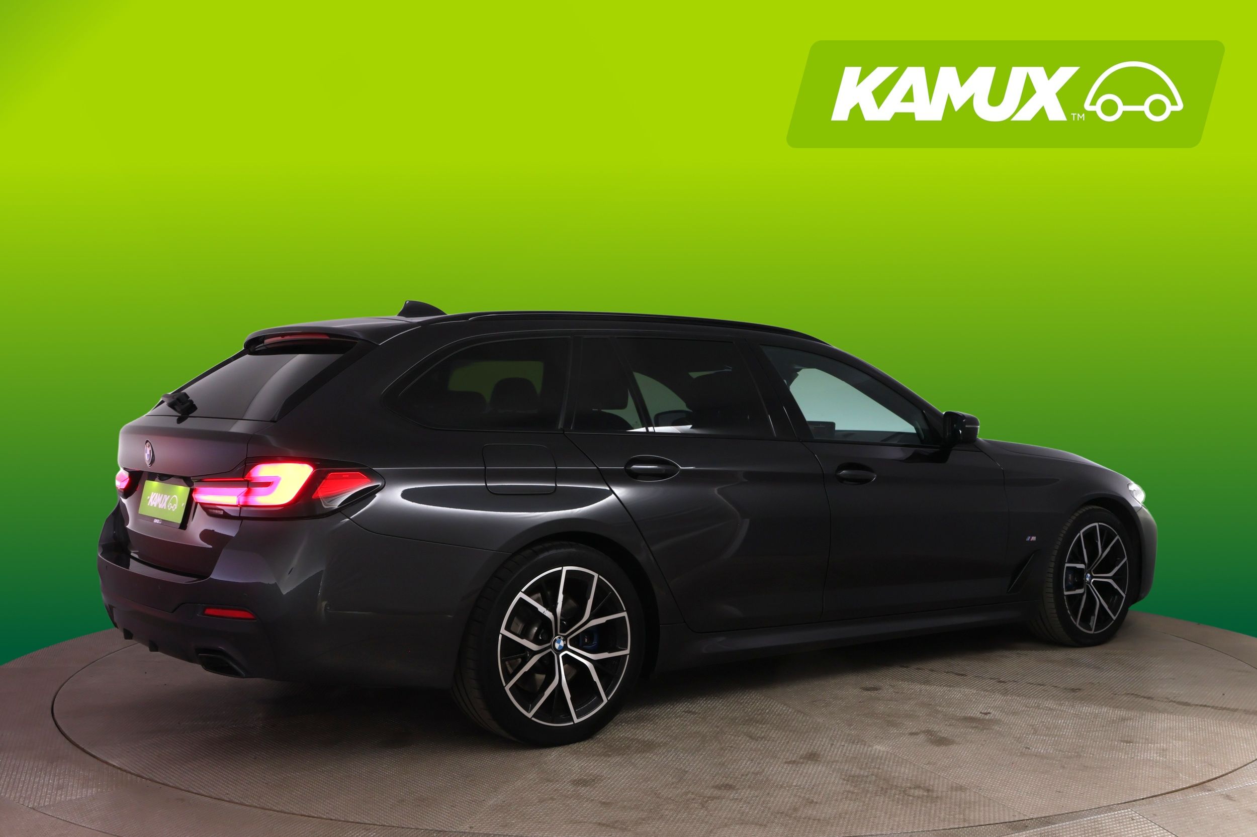 BMW 540 G31 LCI 540d MHEV xDrive M-Sport 2022, kuva 2/30