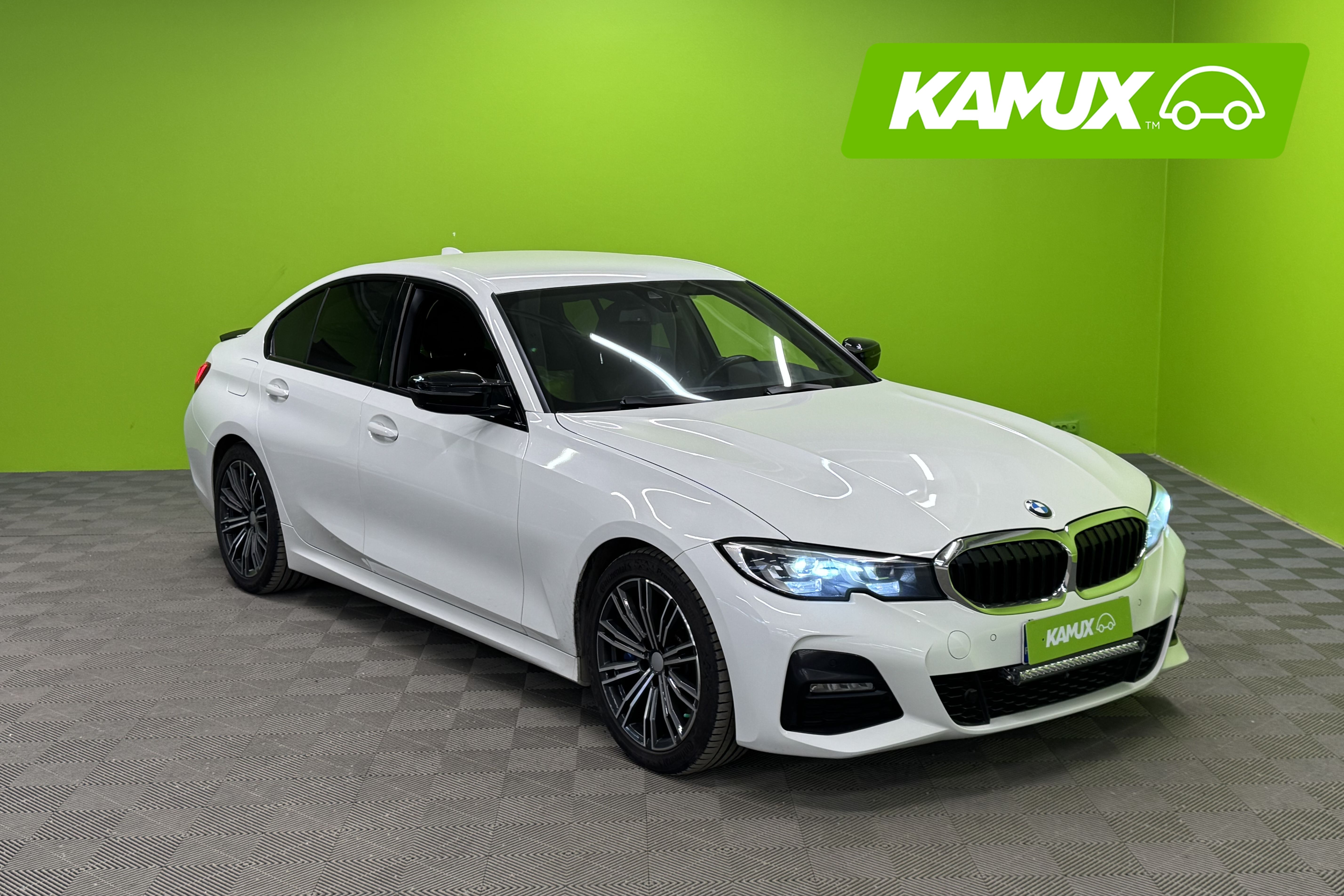 BMW 330 2020, kuva 5/25