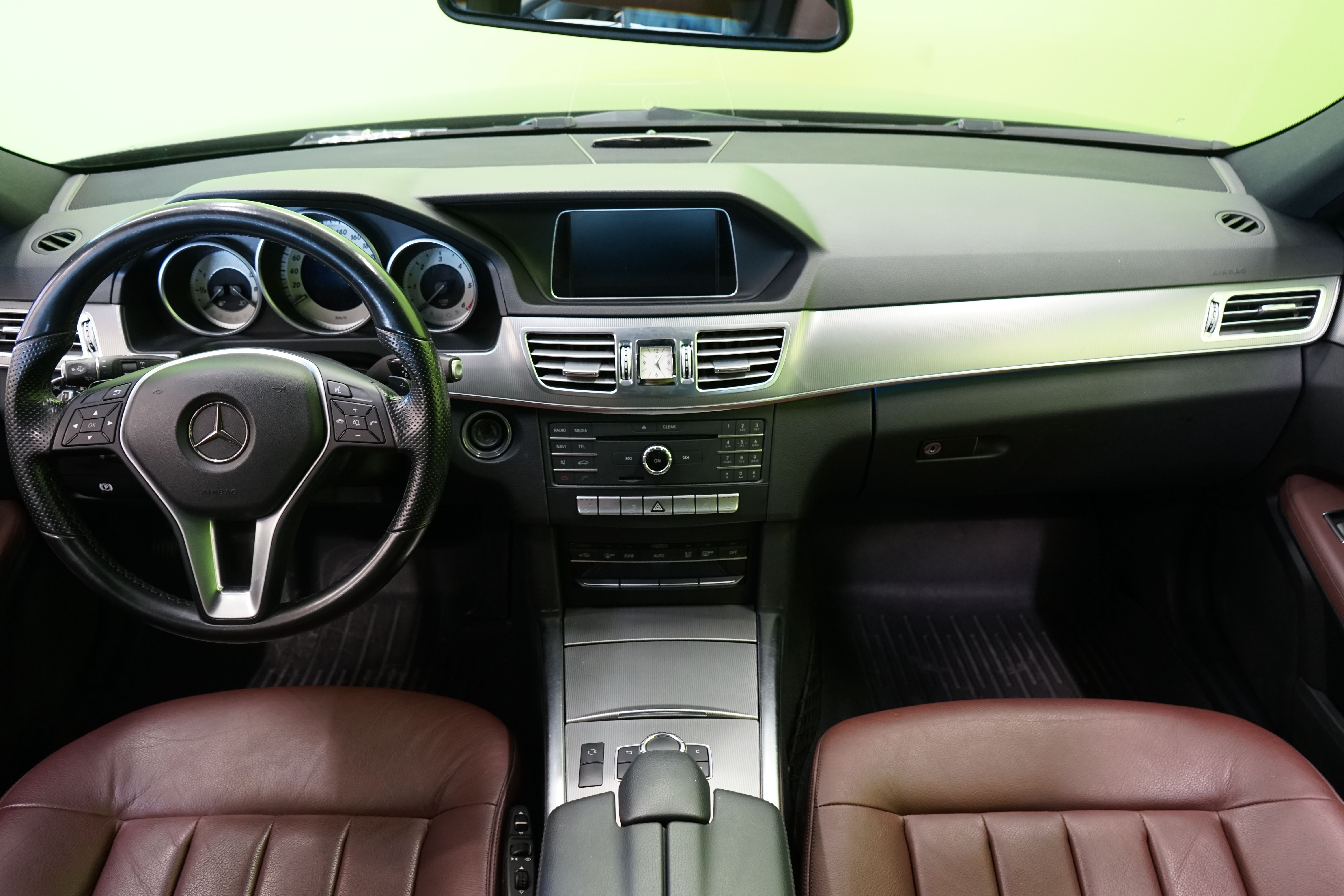 Mercedes-Benz E 200 BlueTec T A Business 2016, kuva 7/21