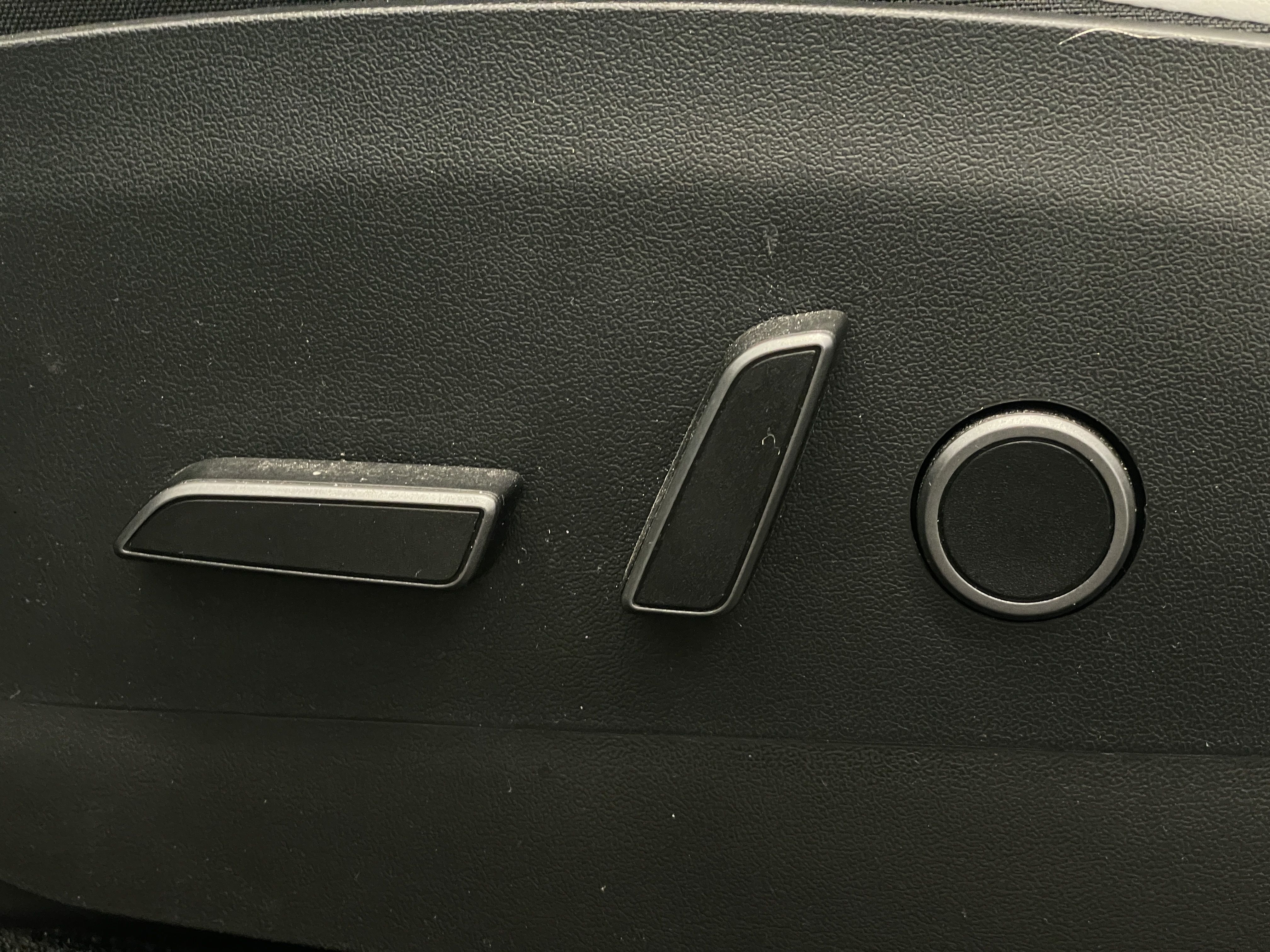 Tesla Model Y Long Range Dual AWD 2021, kuva 7/20