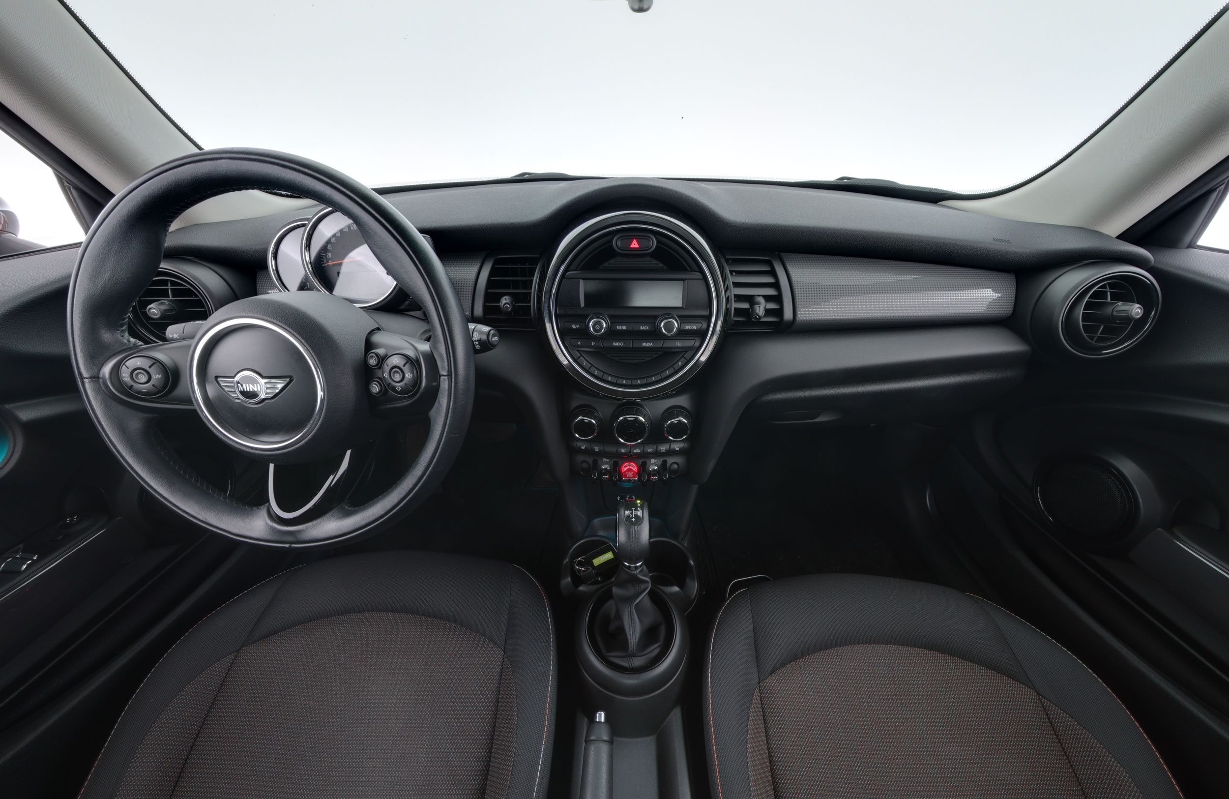 MINI Hatchback Cooper A Business 2017, kuva 7/19