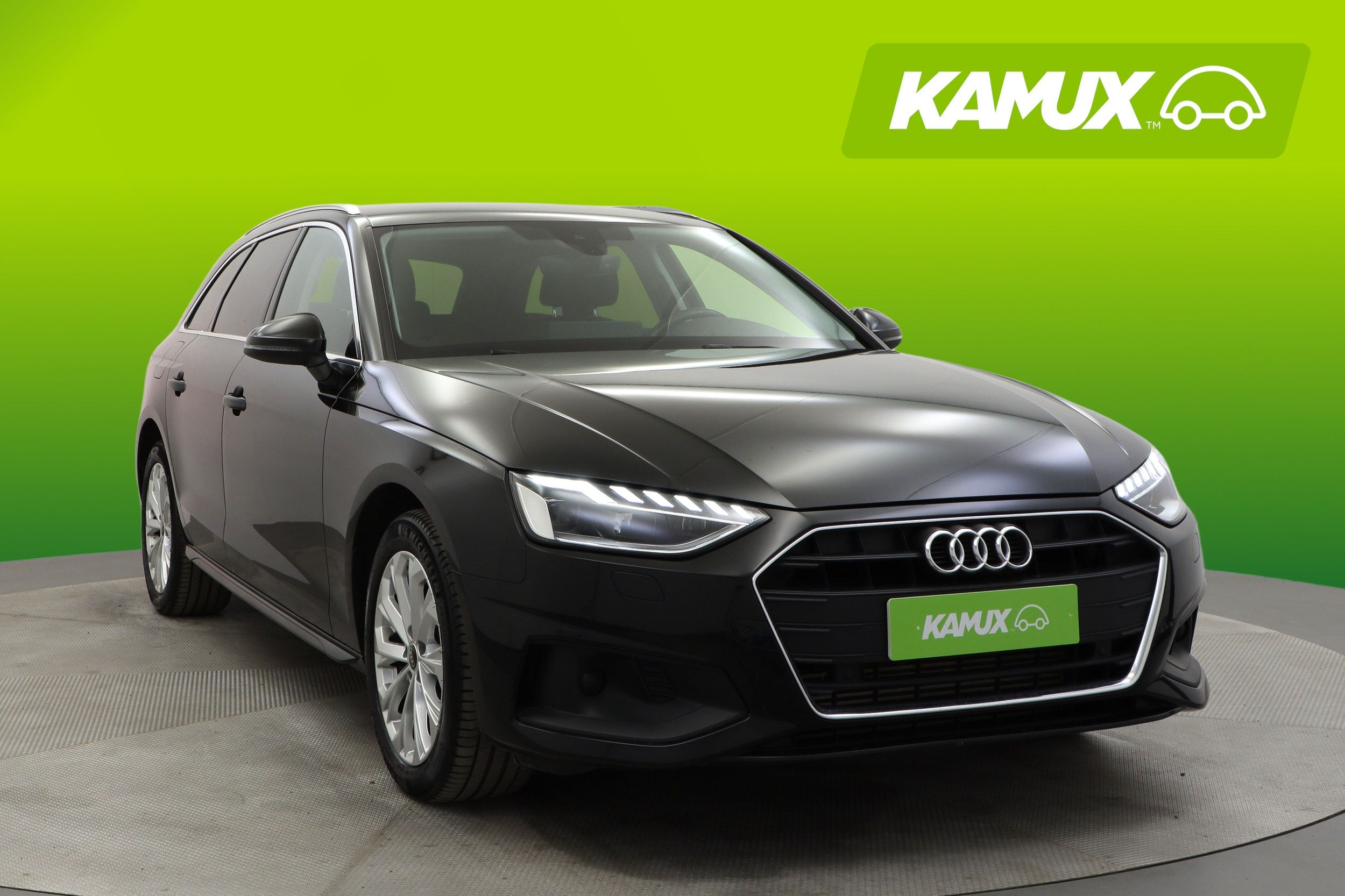 Audi A4 2020, photo 6/28