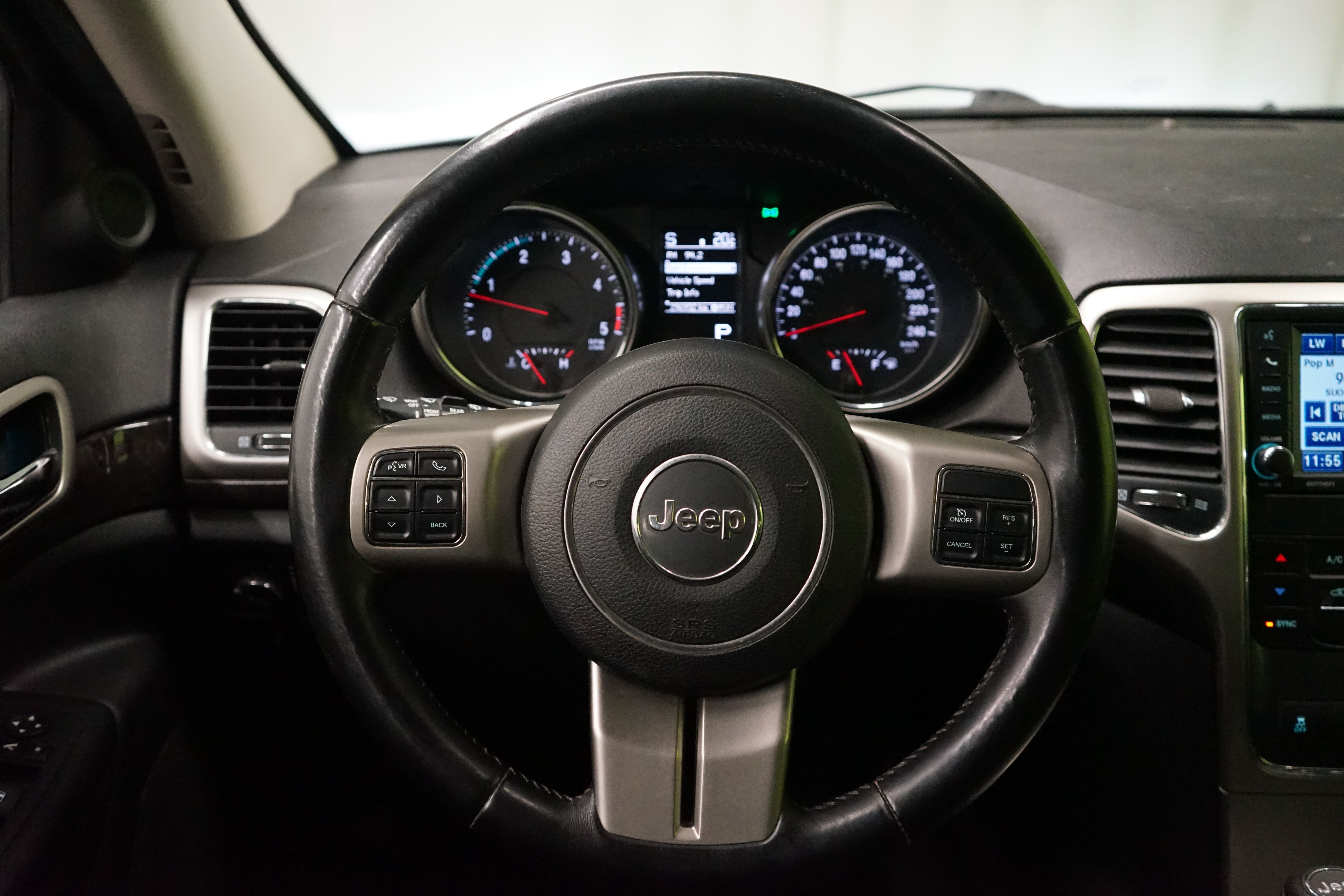 Jeep Grand Cherokee 3,0 CRD Laredo 2012, kuva 7/16
