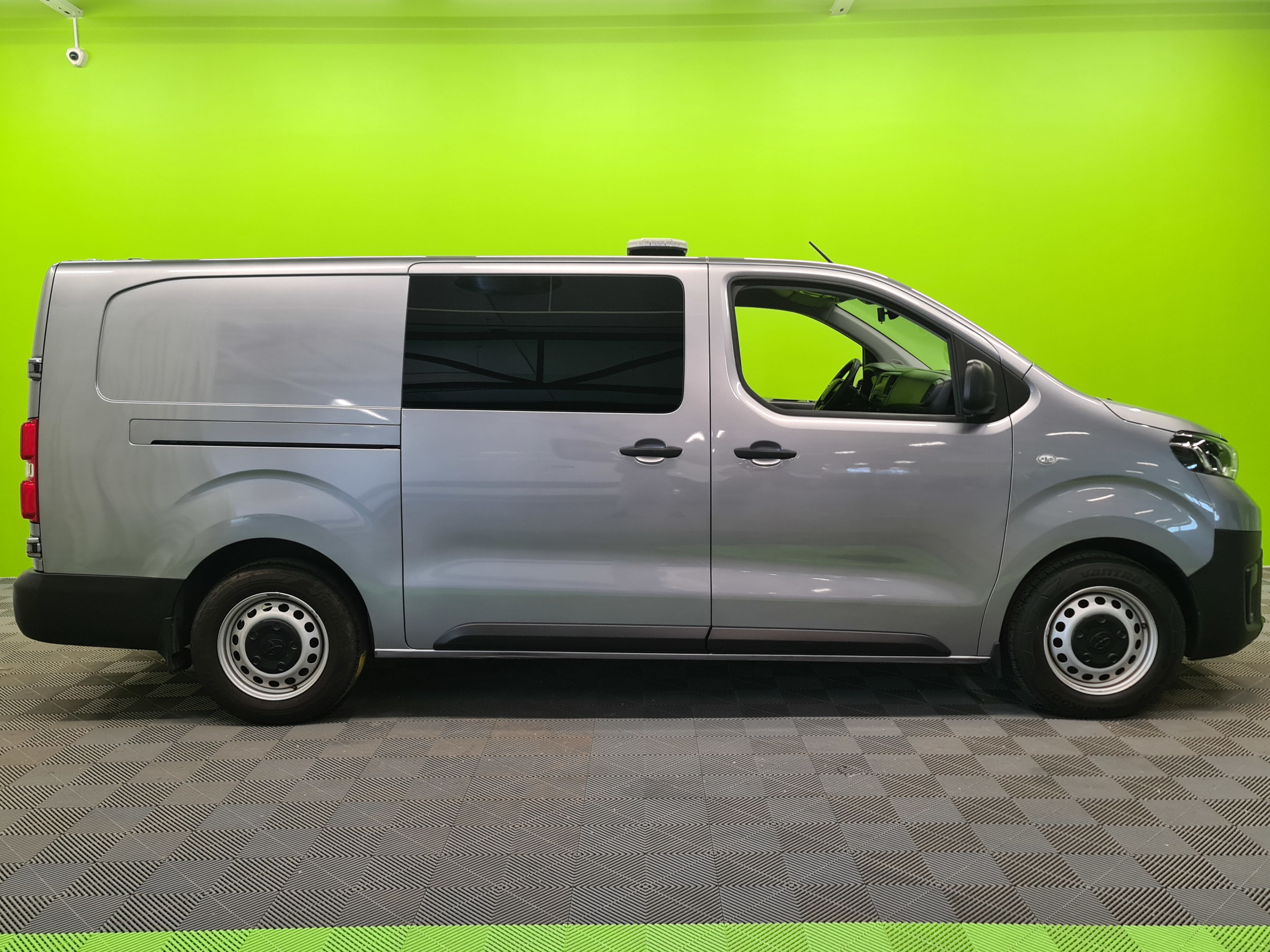 Toyota Proace 2,0 D 120 L2 4x4 SIS ALV 2021, kuva 2/25