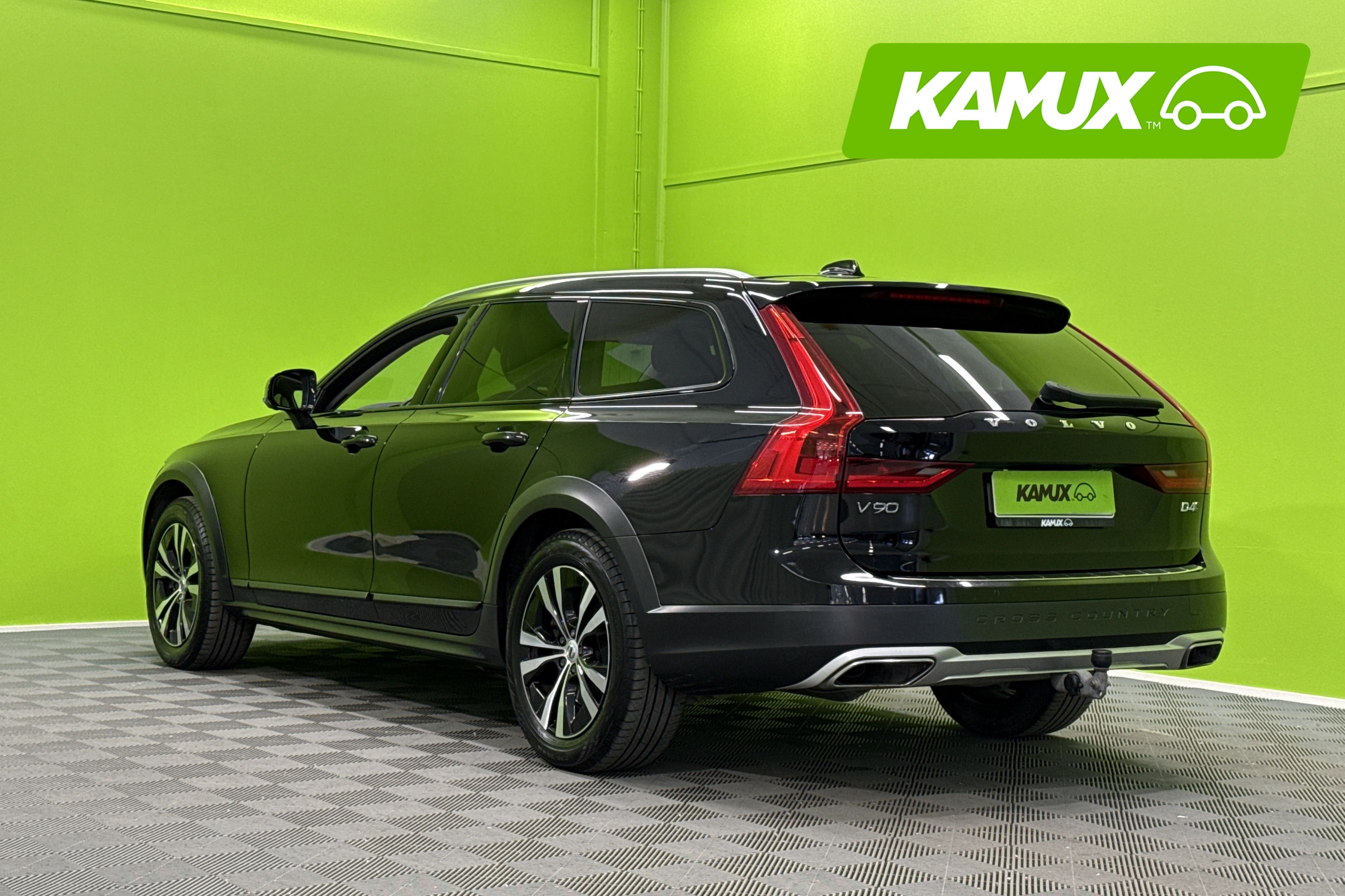 Volvo V90 Cross Country D4 AWD Plus aut 2020, kuva 4/25