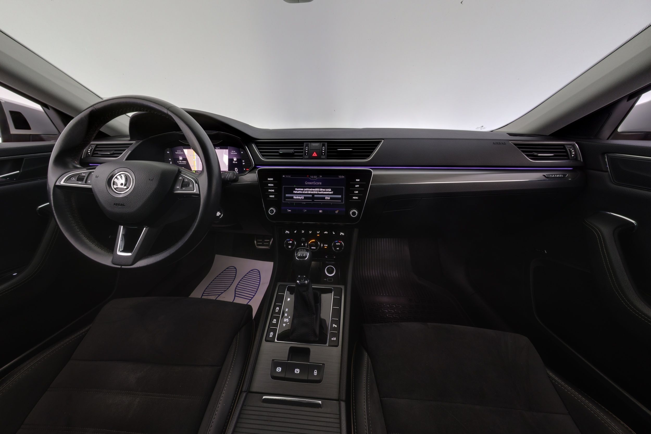 Skoda Superb Scout Combi TDI 4x4 2020, kuva 7/33