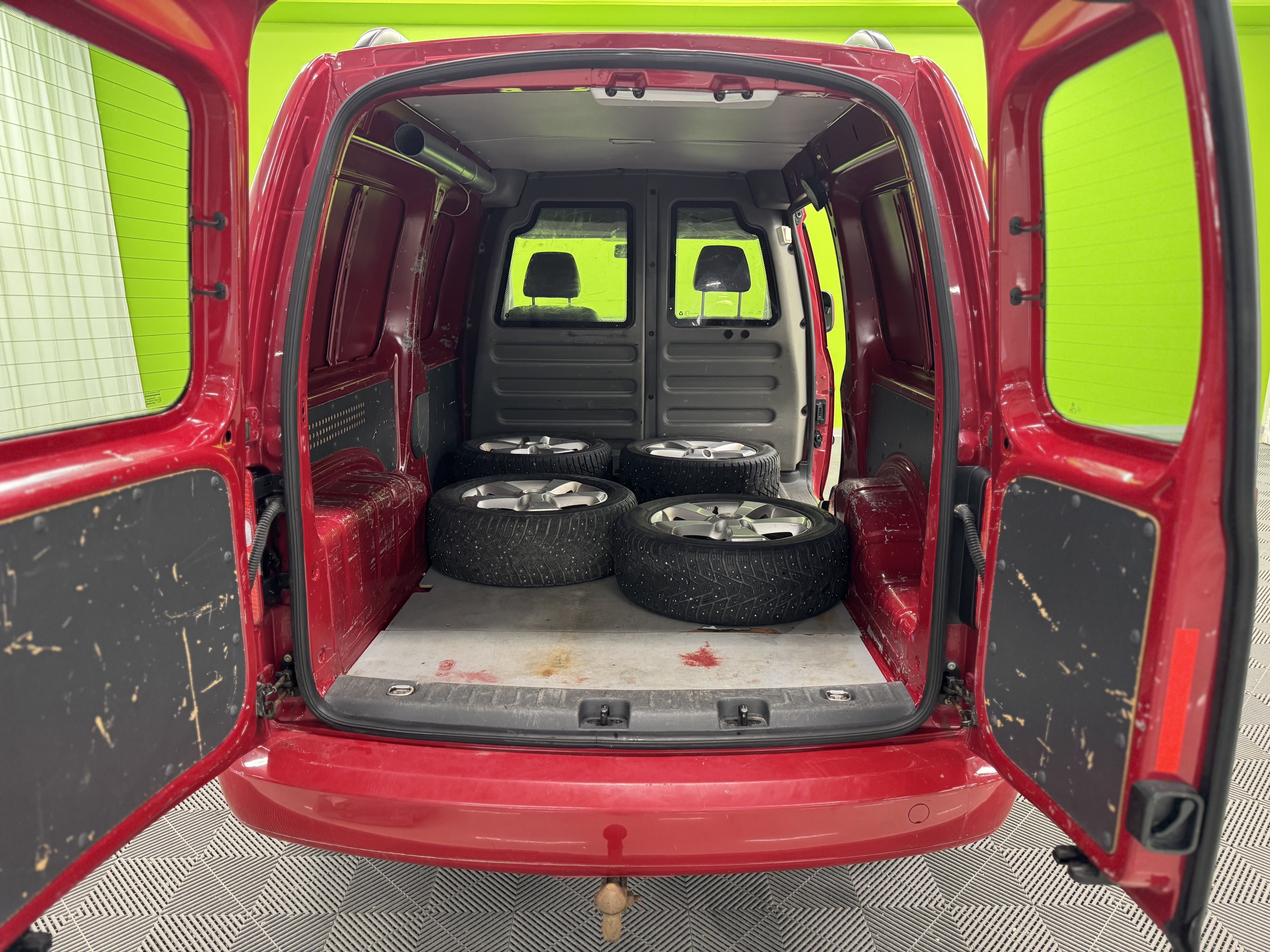 Volkswagen Caddy Maxi 2012, kuva 6/18
