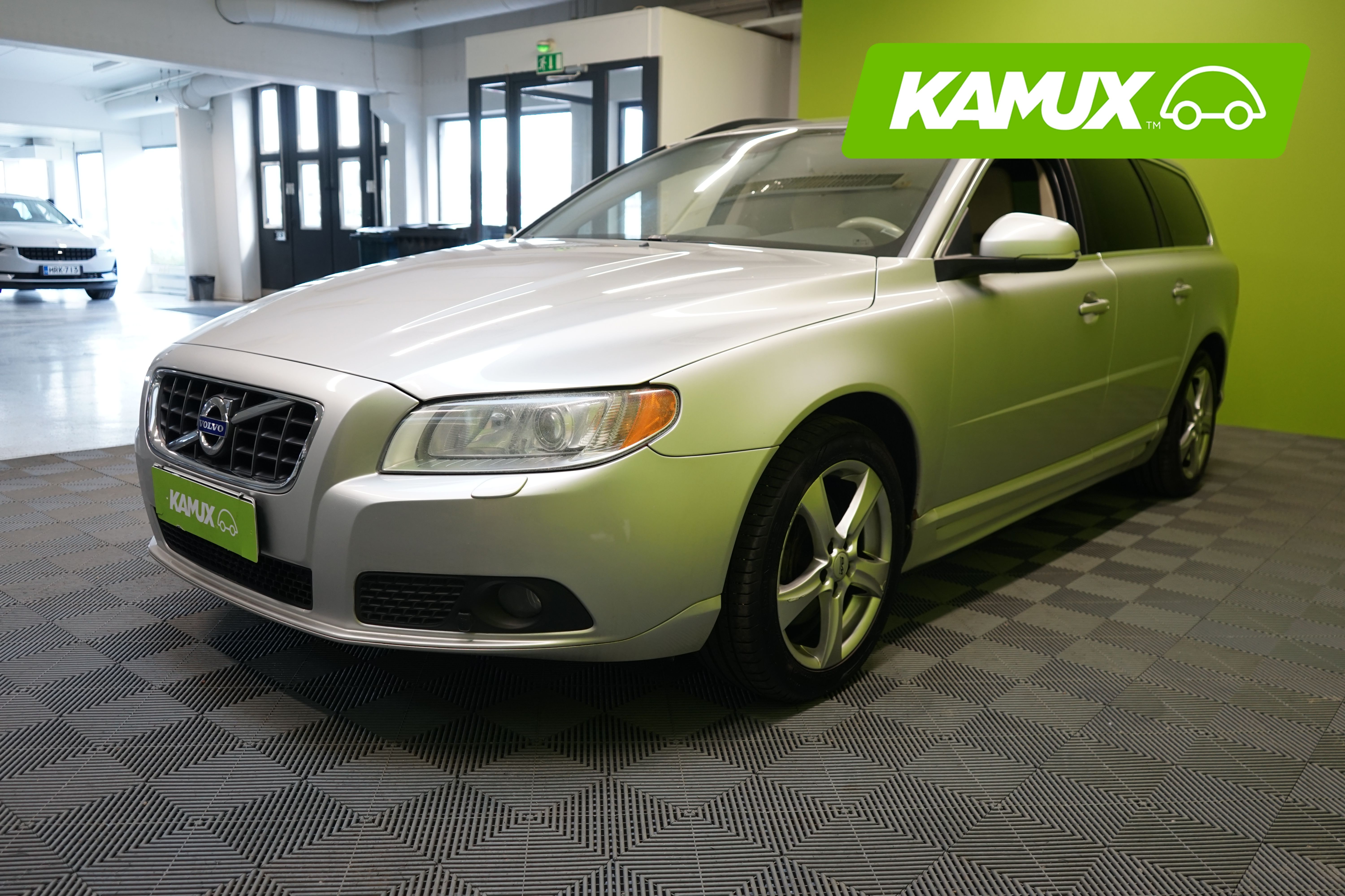 Volvo V70 2.5 F T Bi-Fuel 2012, kuva 4/21