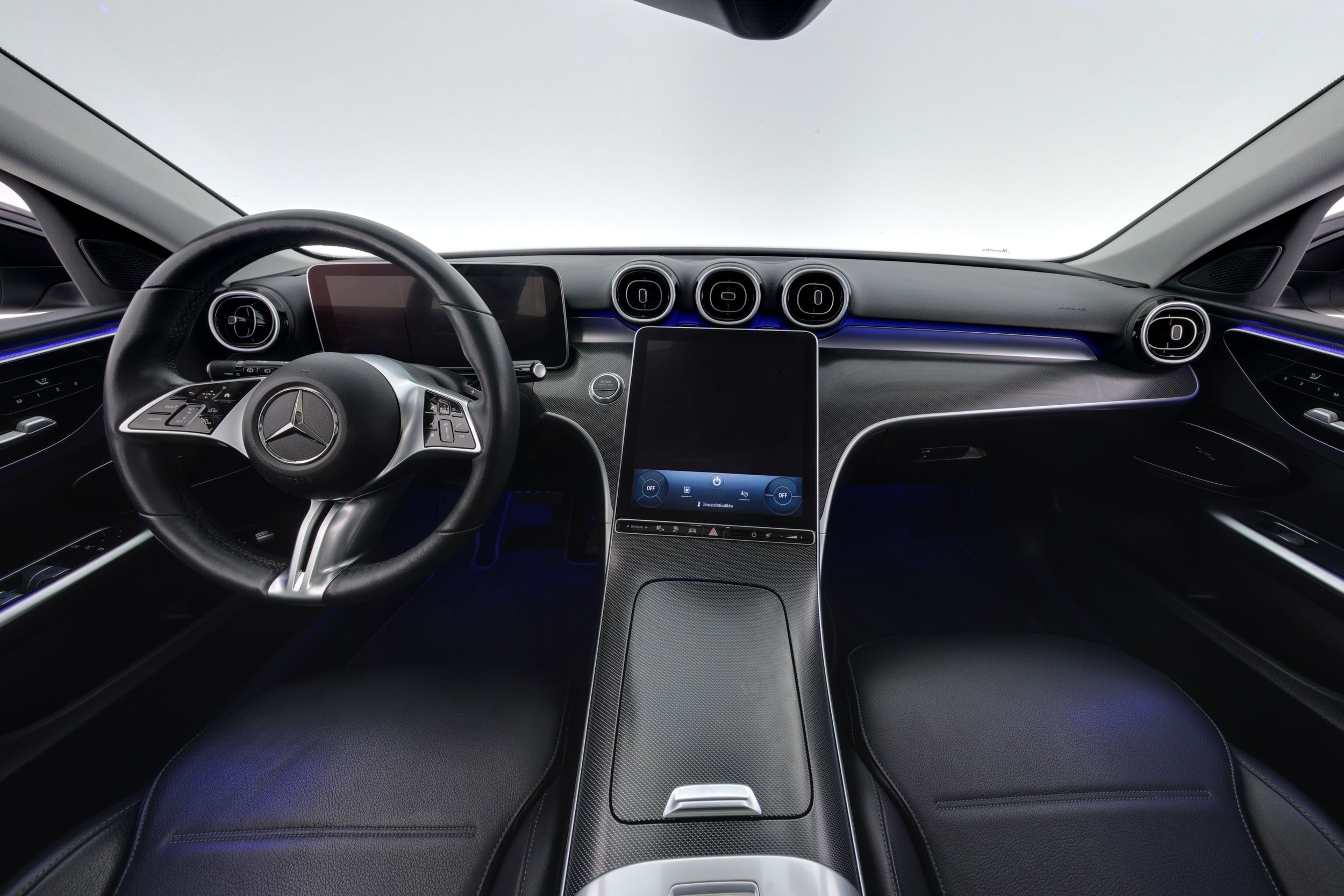 Mercedes-Benz C 300 e T Avantgarde 2022, photo 7/24