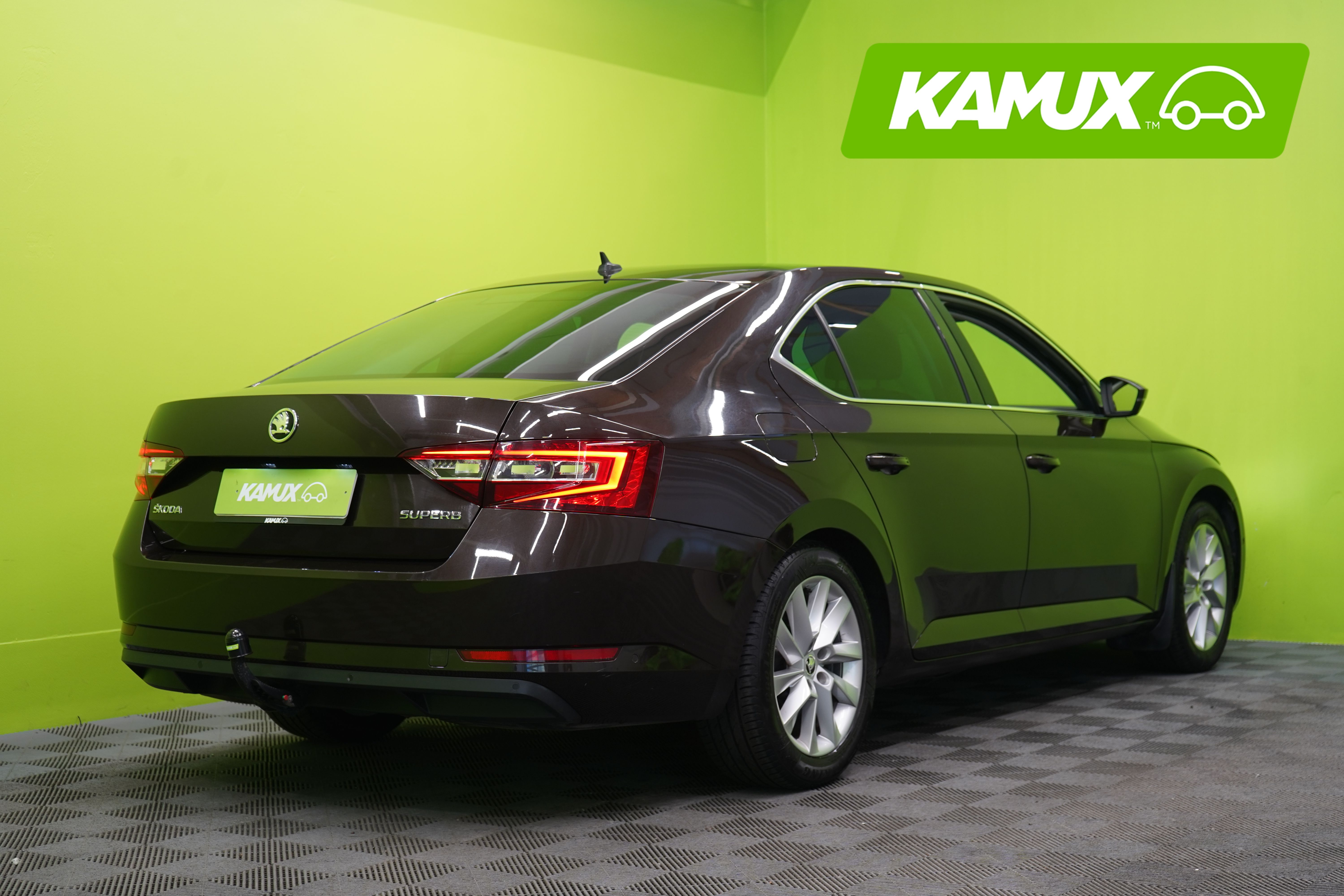 Skoda Superb 2017, kuva 3/31