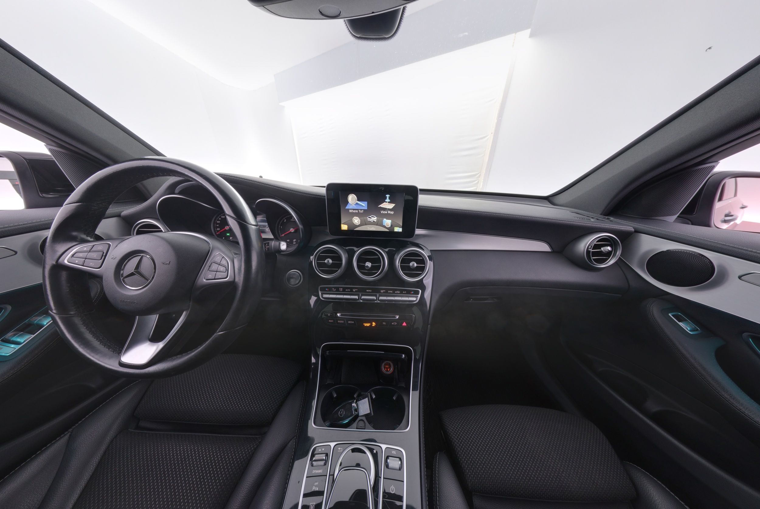 Mercedes-Benz GLC 2016, kuva 7/26