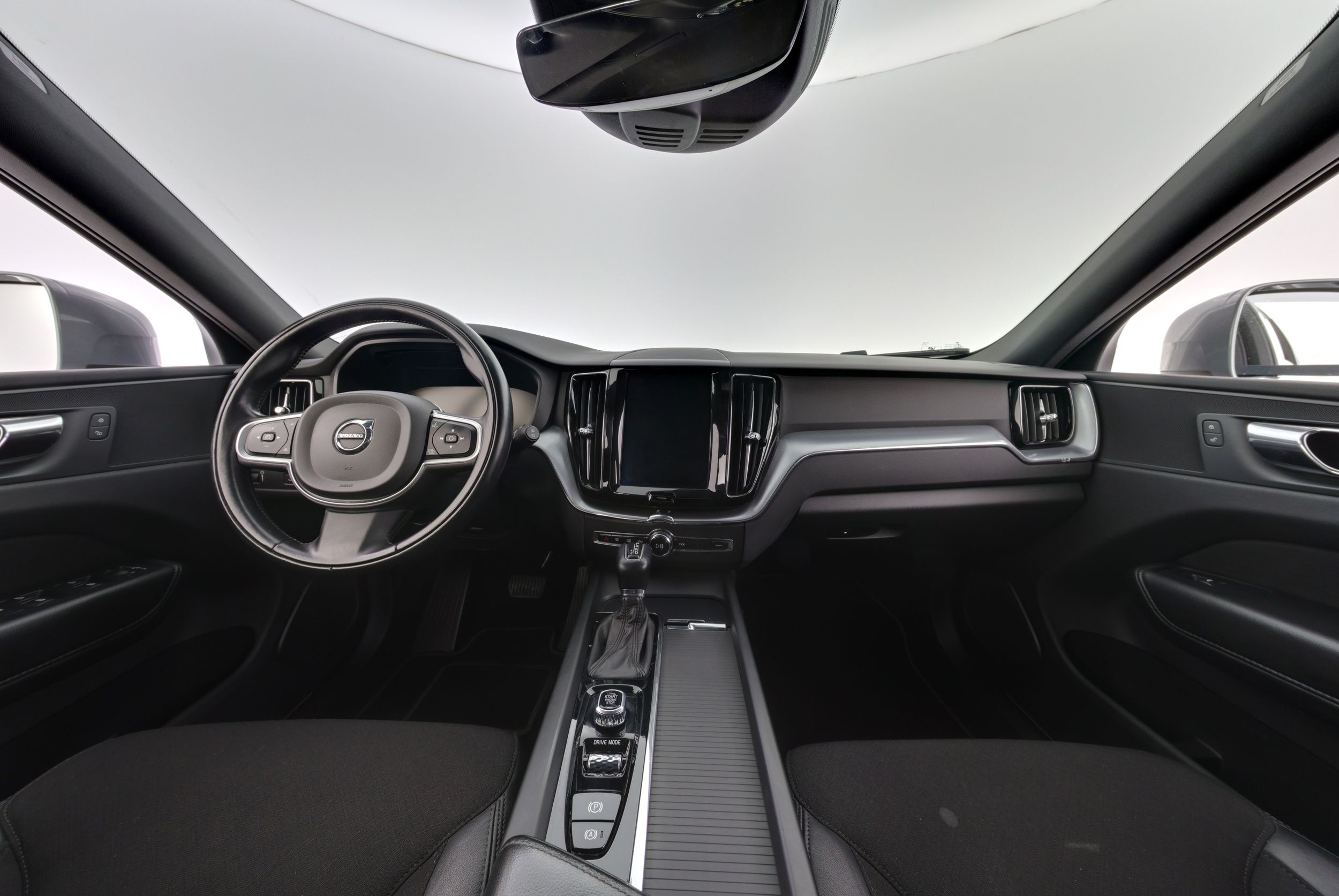 Volvo XC60 D4 AWD Momentum Aut 2019, kuva 7/36