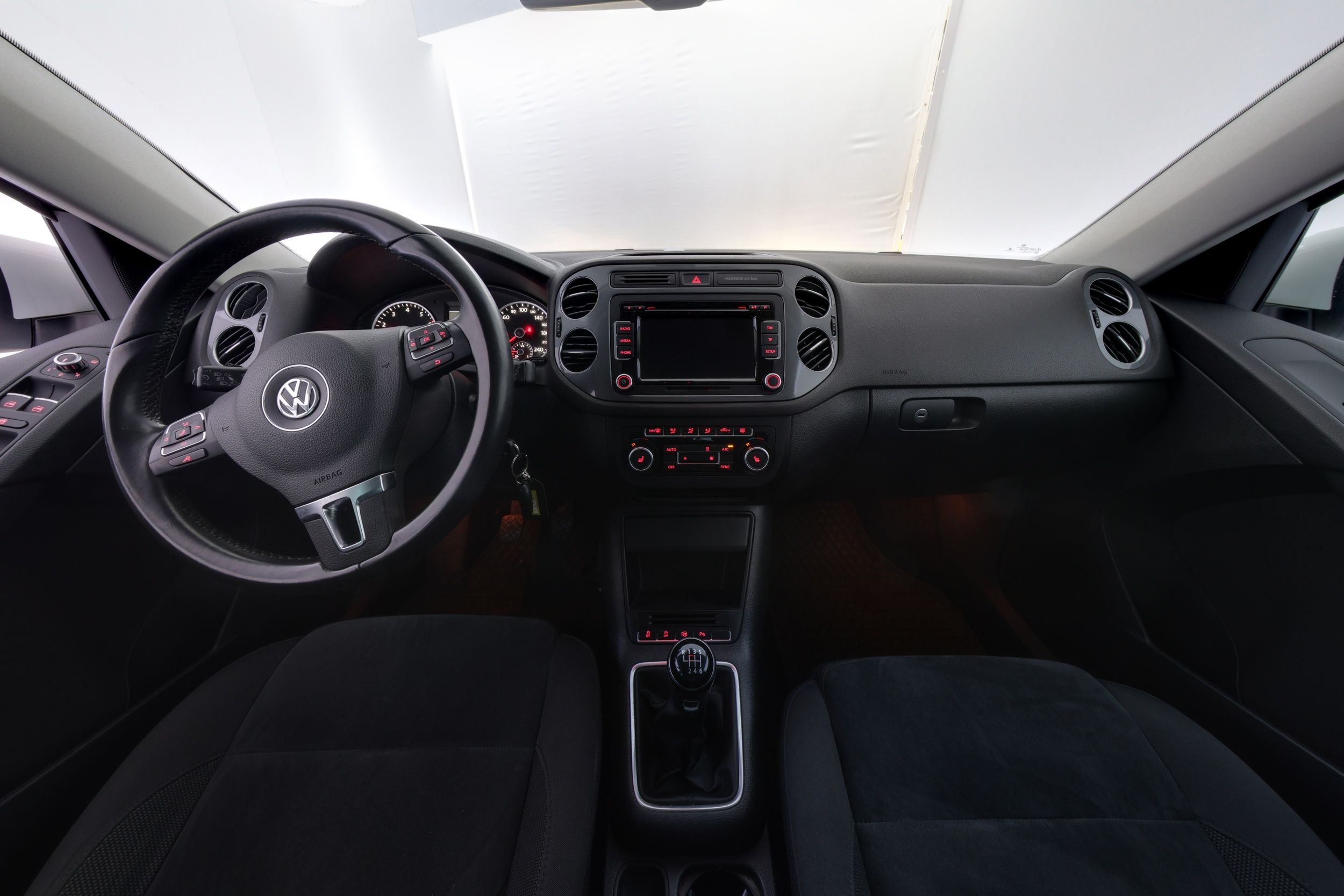 Volkswagen Tiguan 2014, kuva 7/24