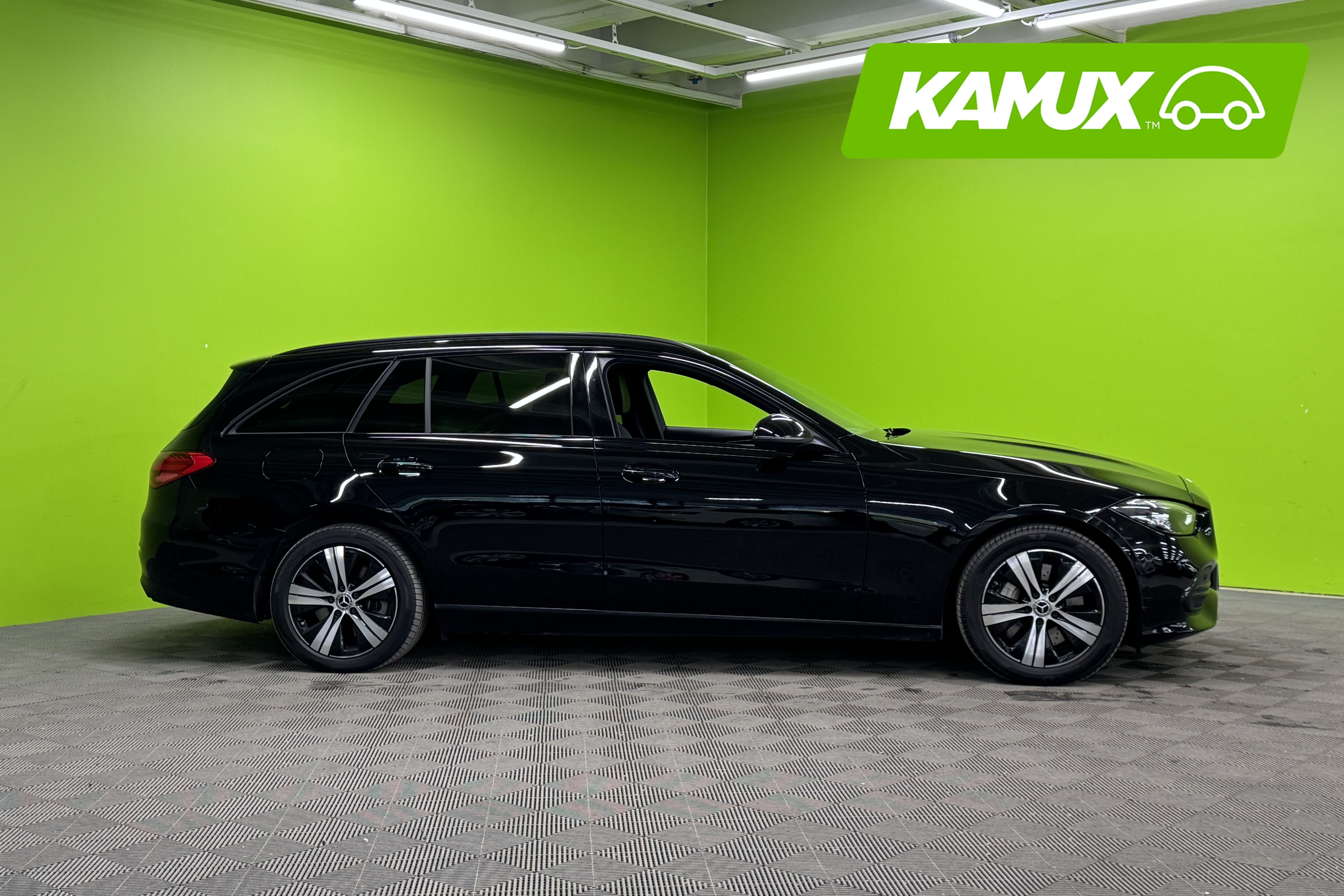Mercedes-Benz C C 300 e T Avantgarde 2023, kuva 2/16