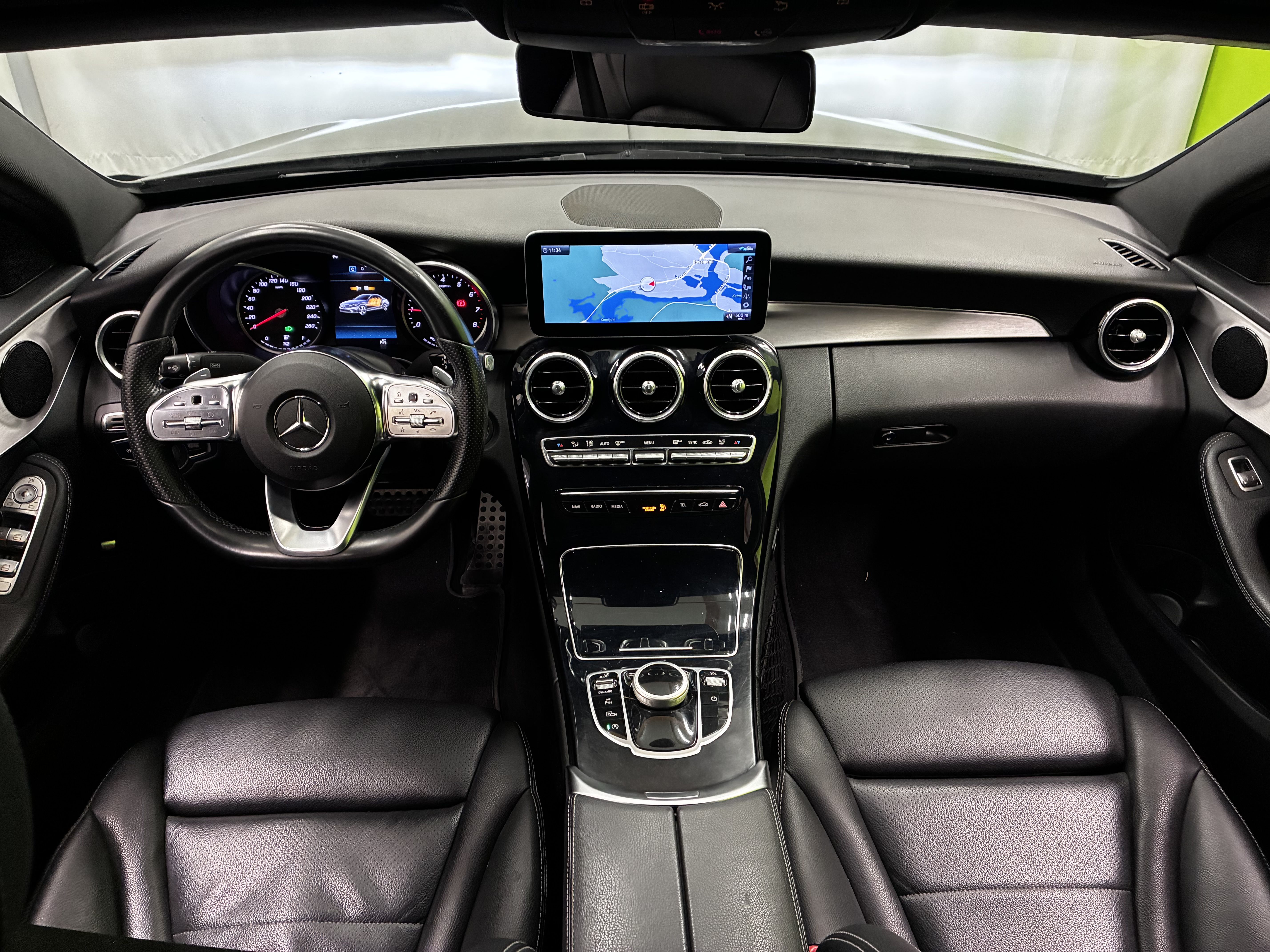 Mercedes-Benz C 2020, photo 6/20
