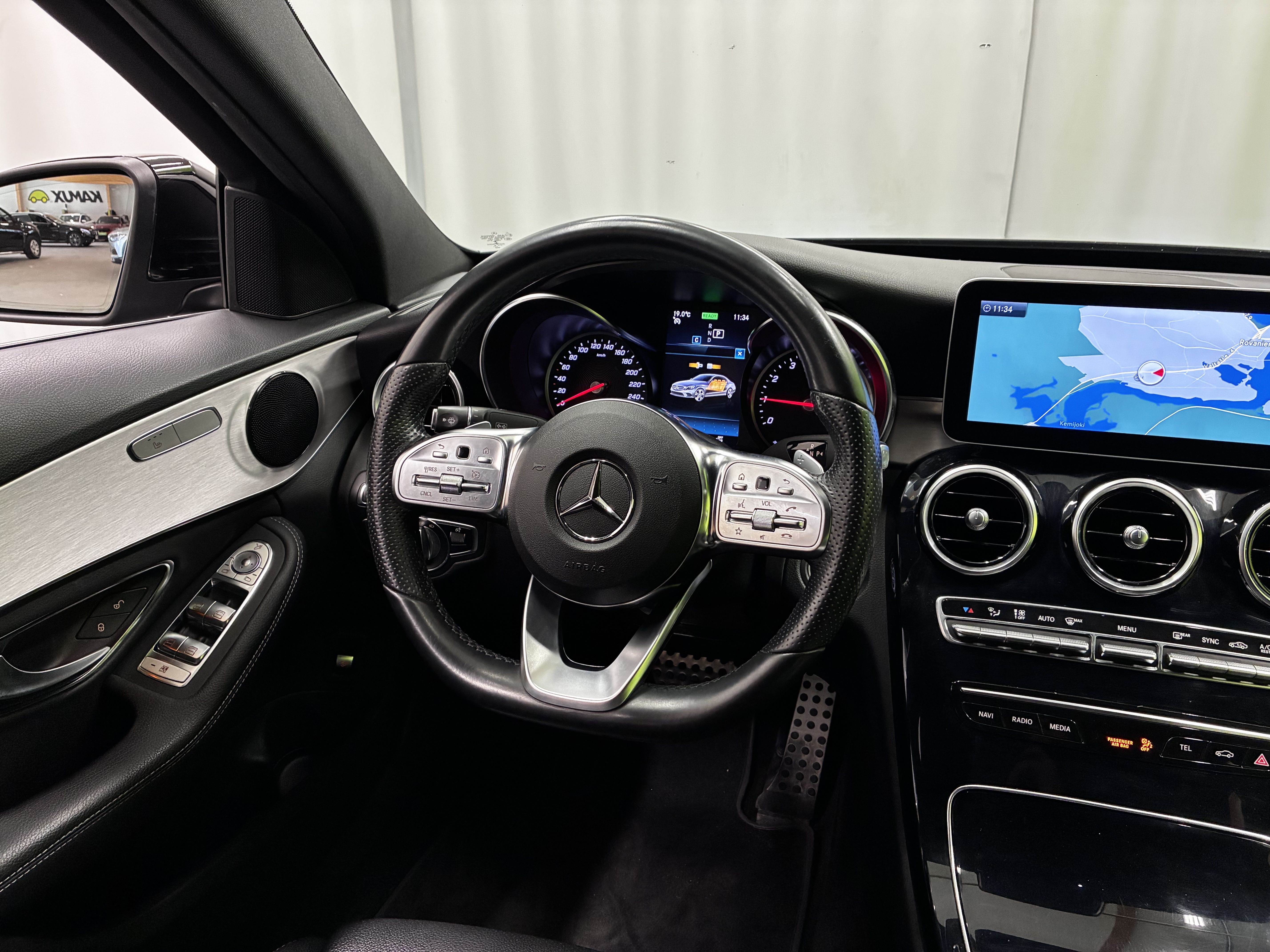 Mercedes-Benz C 2020, photo 7/20