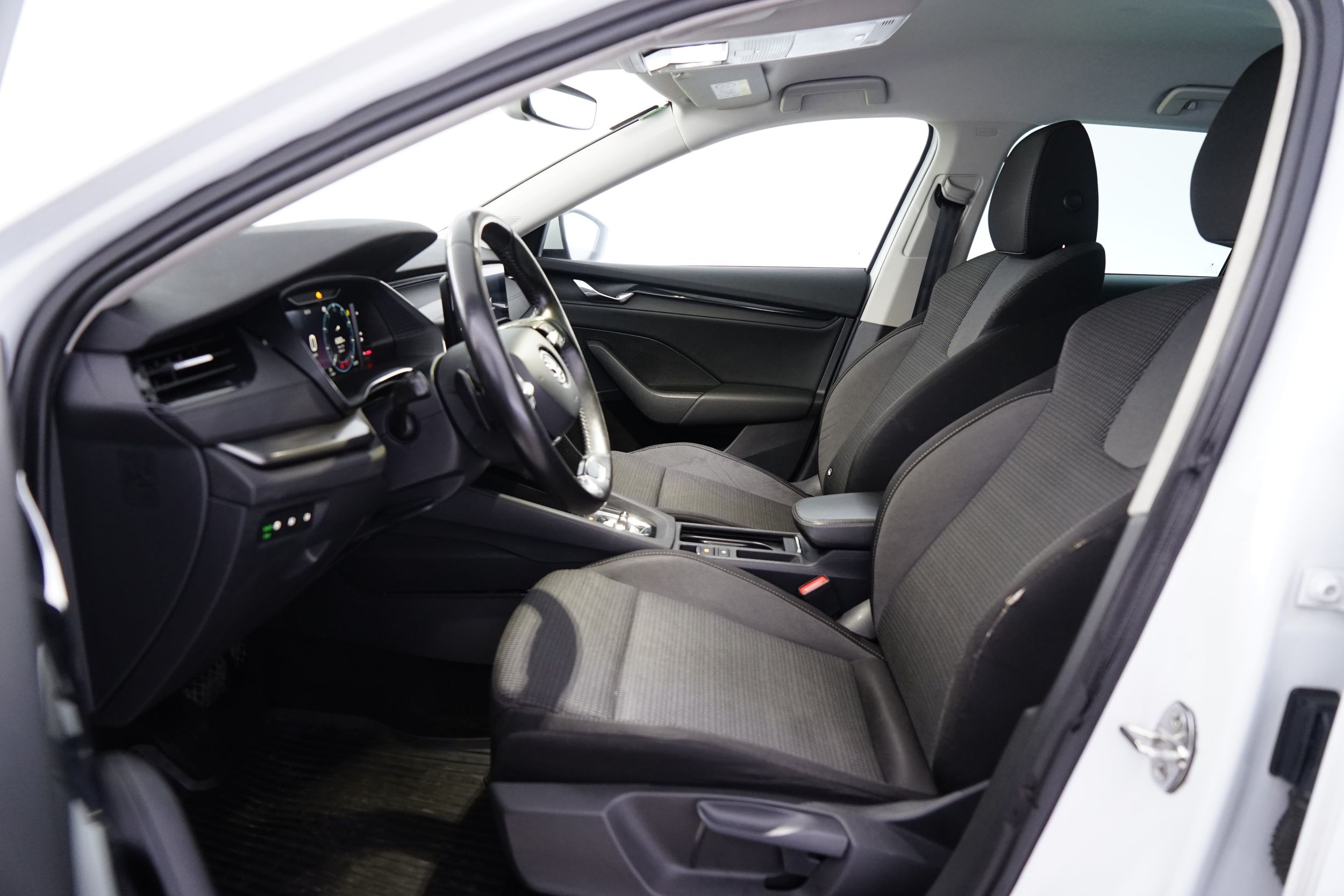 Skoda Octavia 2022, kuva 7/22
