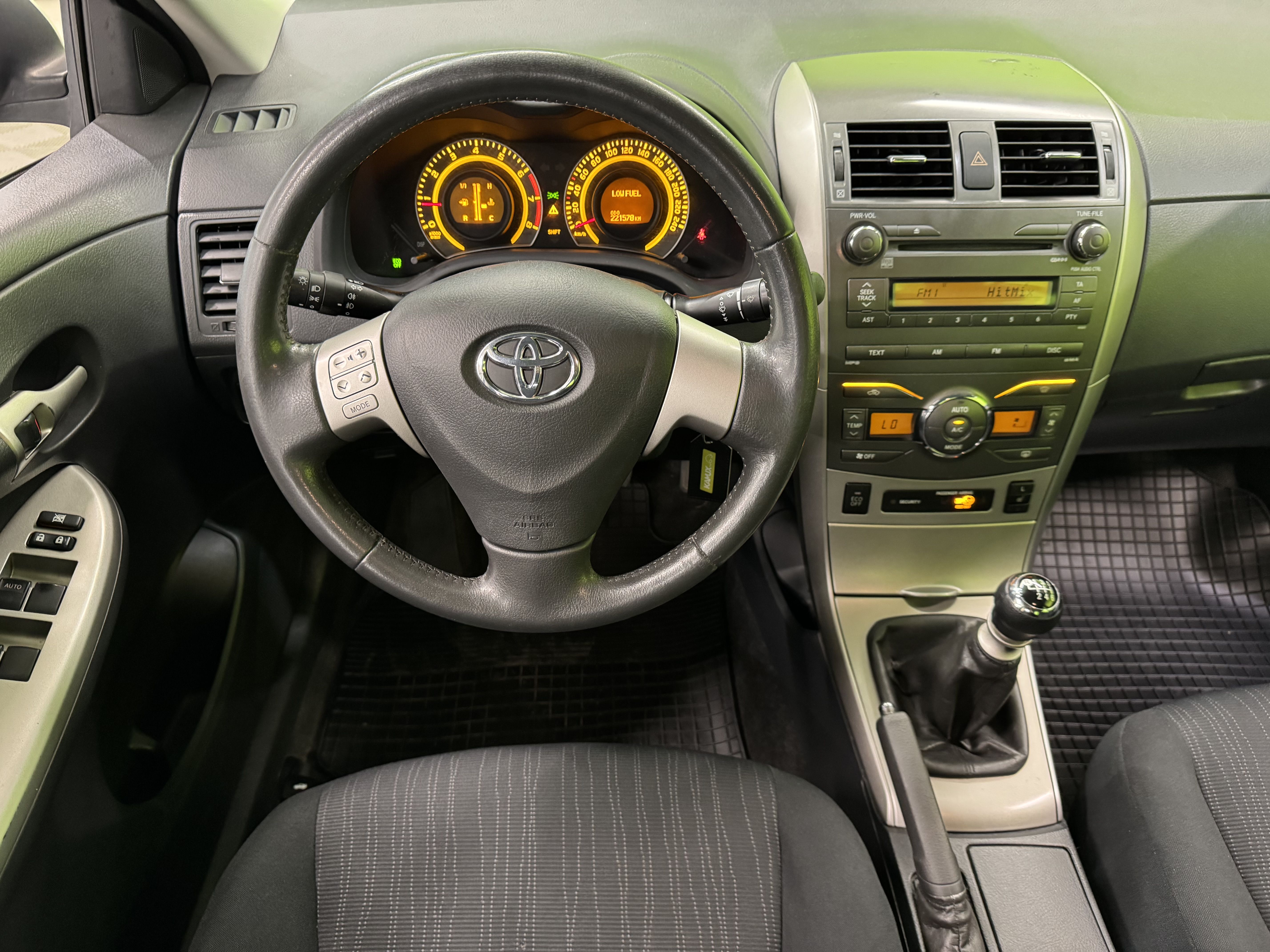 Toyota Corolla 1,33 Linea Sol 2010, kuva 7/16