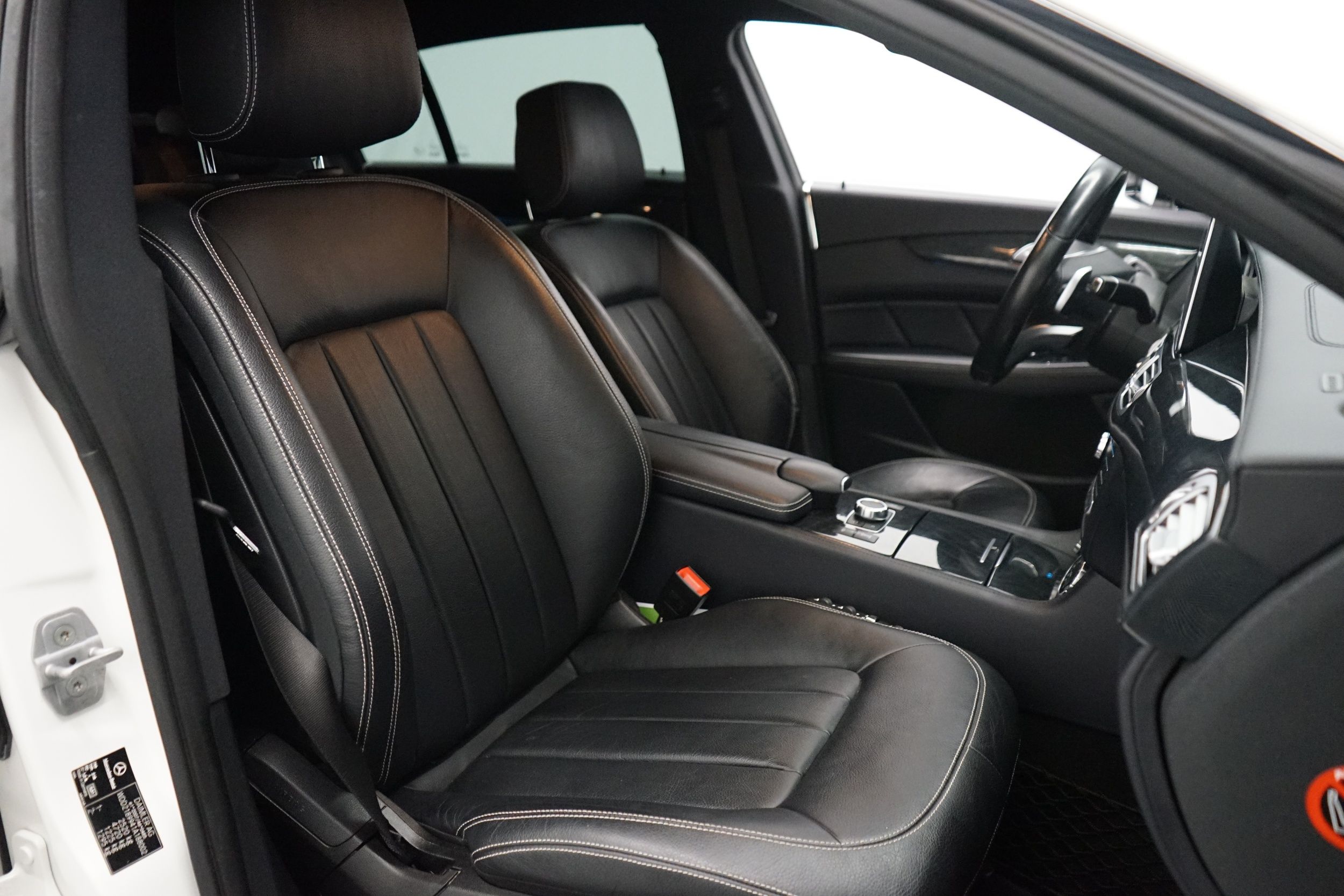 Mercedes-Benz CLS 2016, kuva 7/21